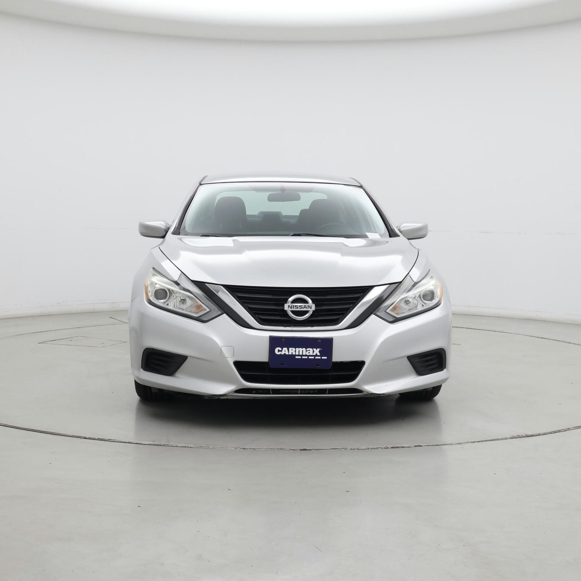 Thumbnail: 2016 Nissan Altima - 5