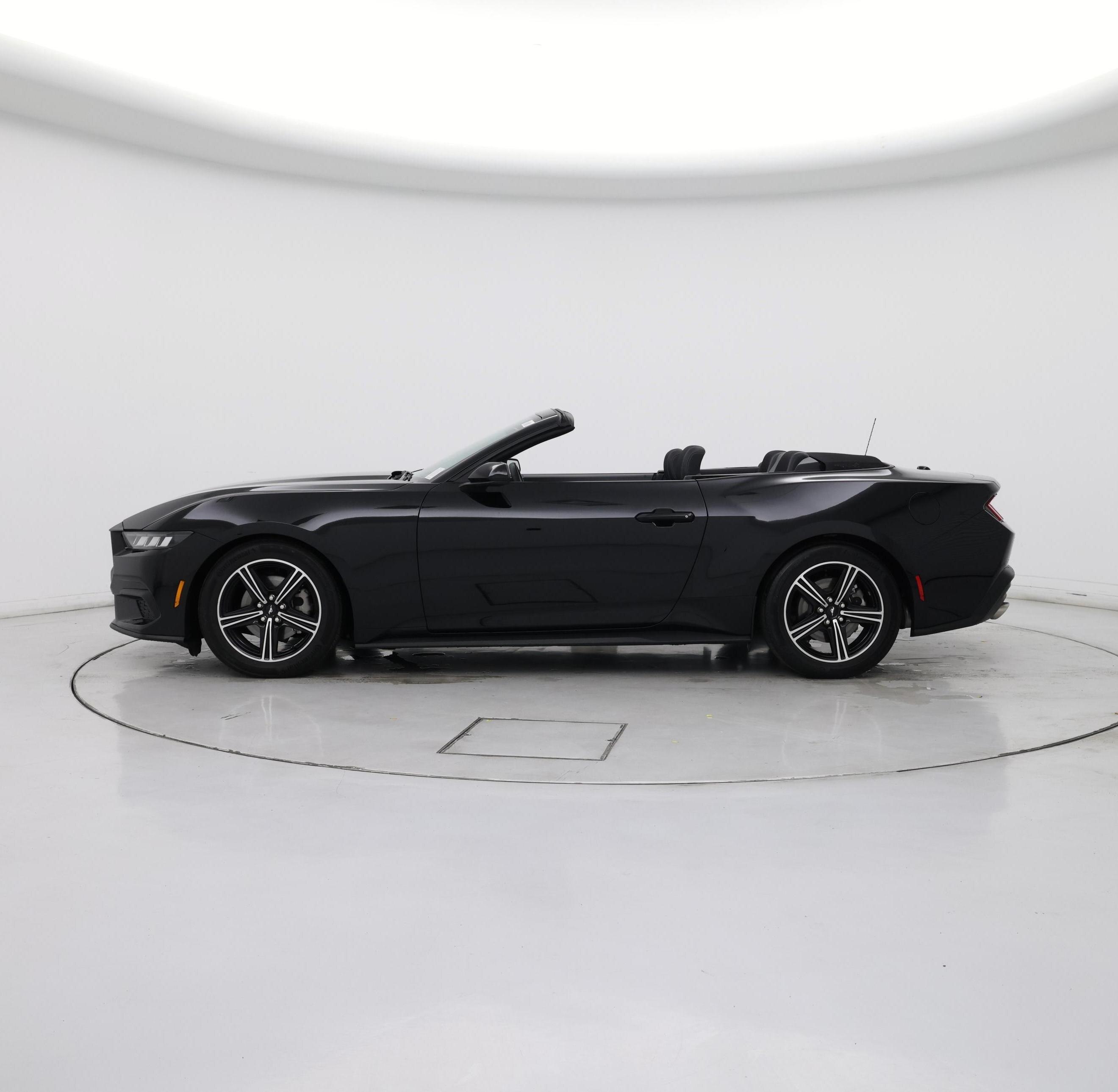 Thumbnail: 2024 Ford Mustang - 3