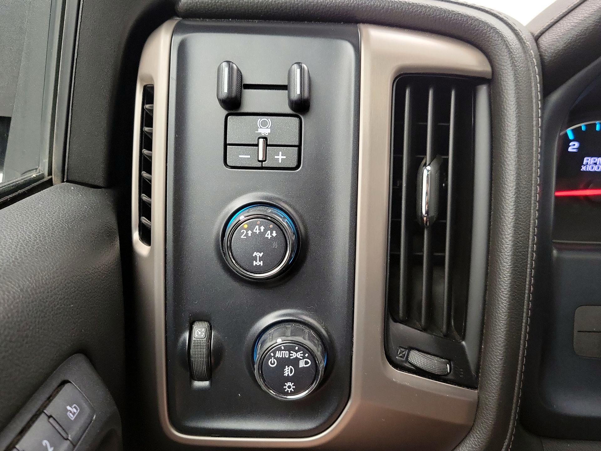 Thumbnail: 2019 GMC Sierra 2500 - 13