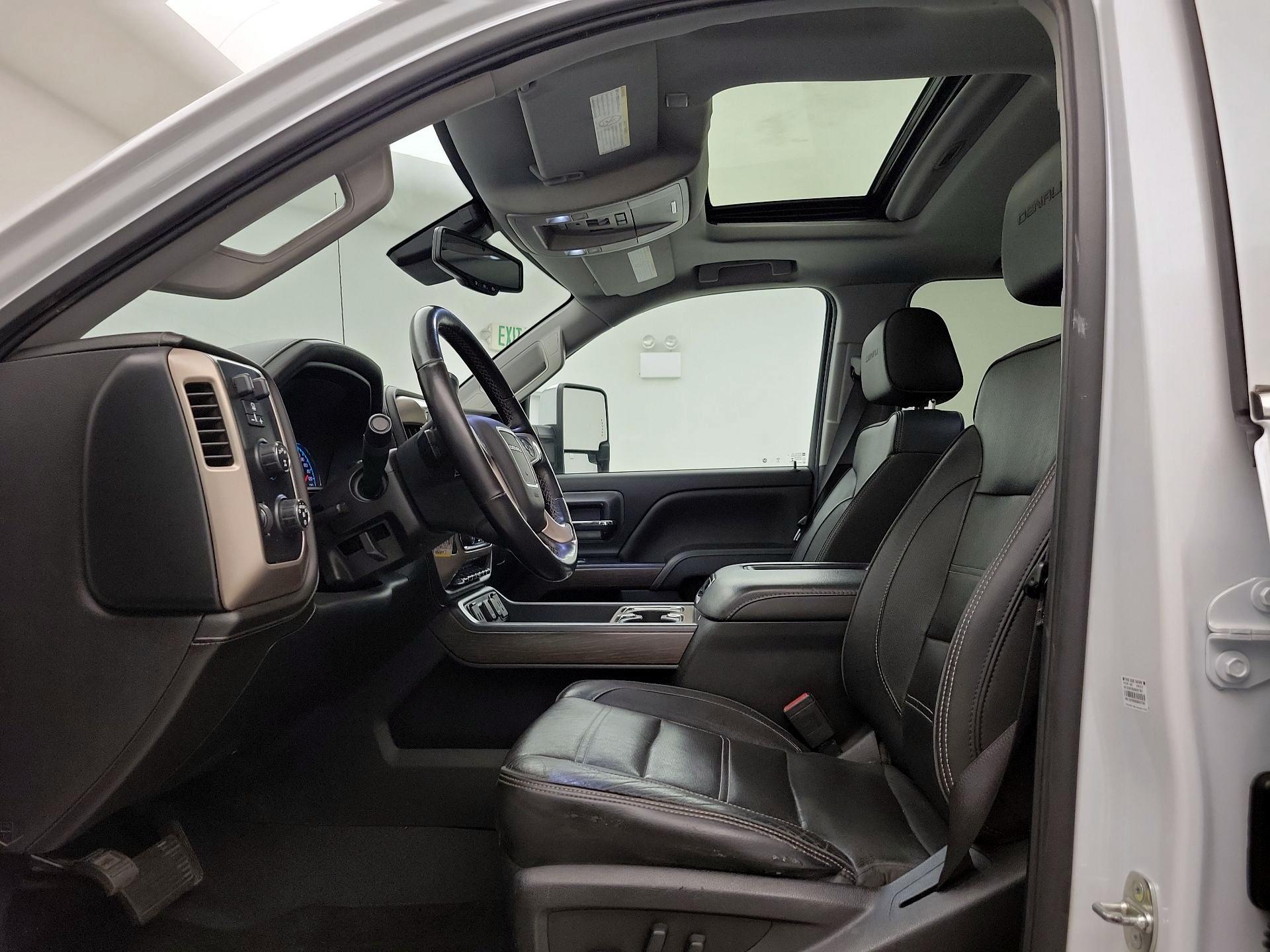 Thumbnail: 2019 GMC Sierra 2500 - 20