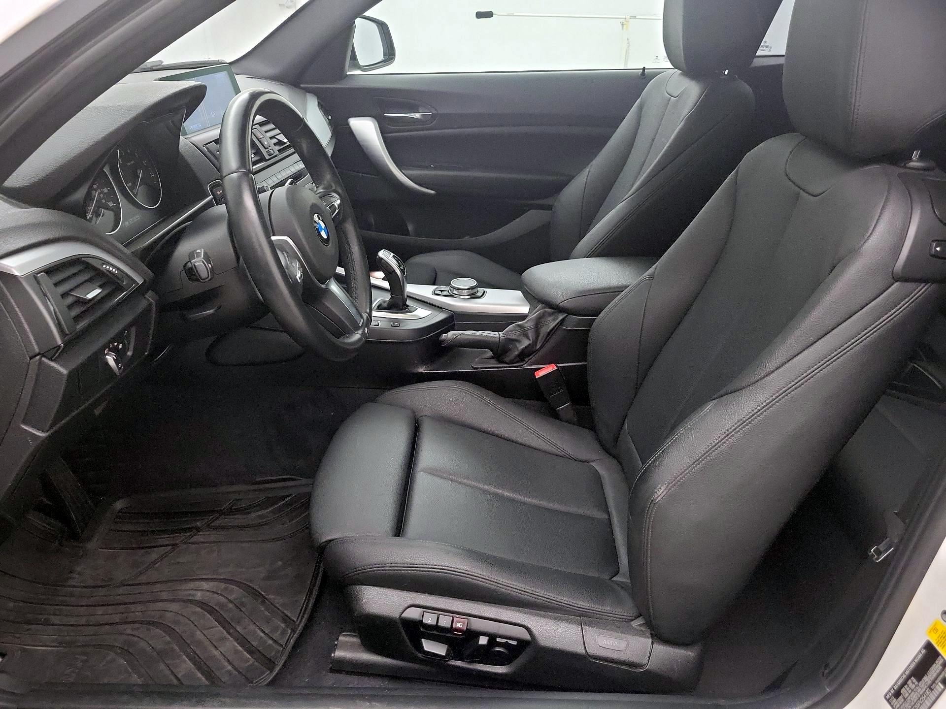 Thumbnail: 2015 BMW 2 Series - 11