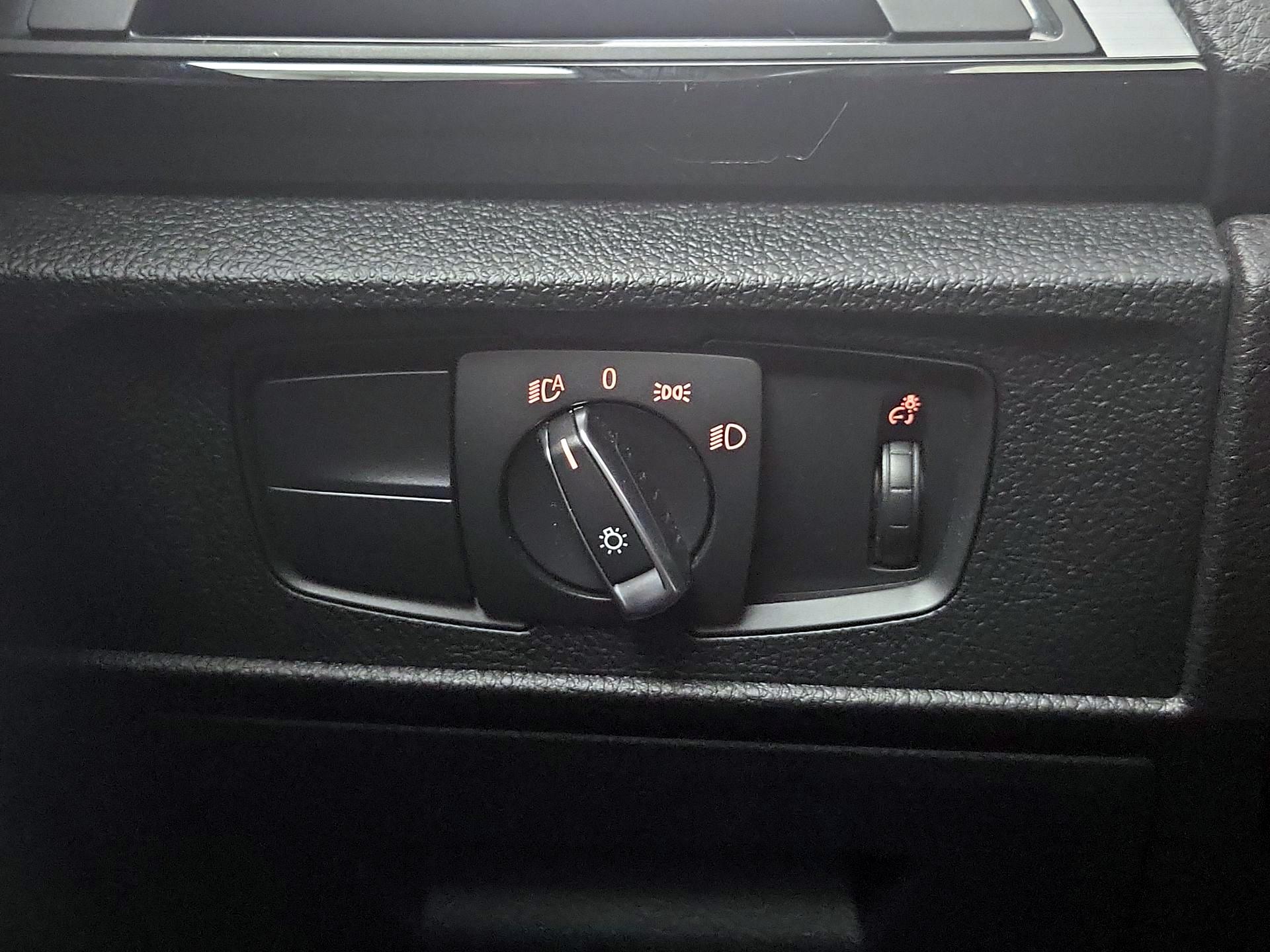 Thumbnail: 2015 BMW 2 Series - 13