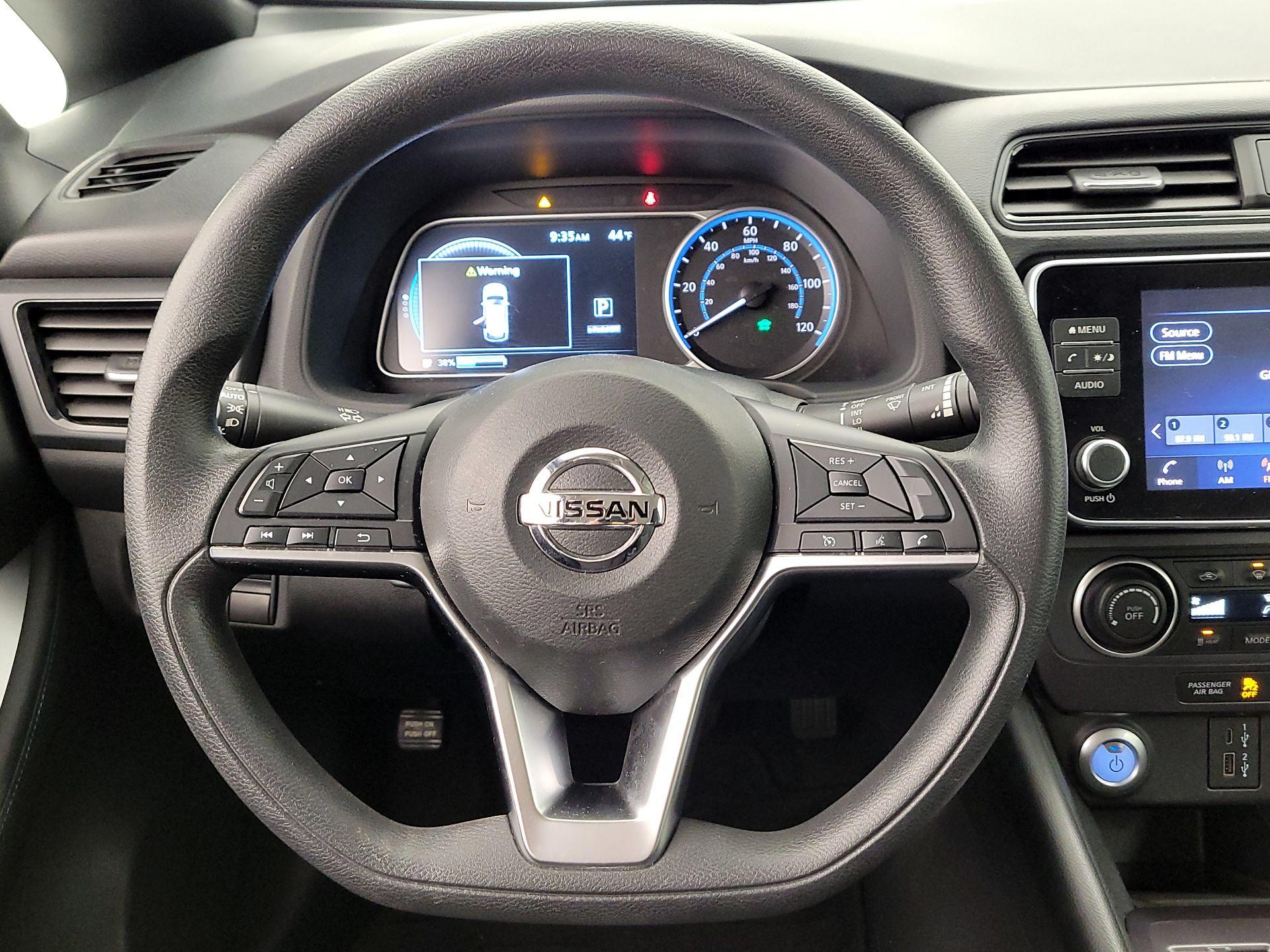 Thumbnail: 2021 Nissan Leaf - 10