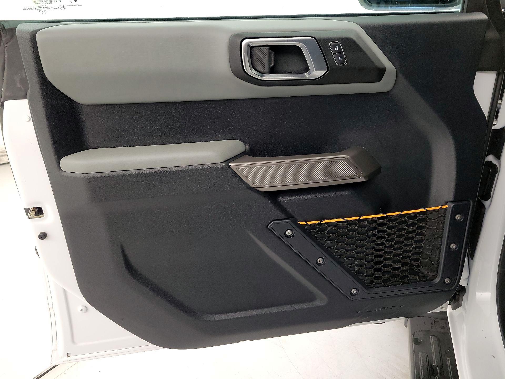 Thumbnail: 2022 Ford Bronco - 12