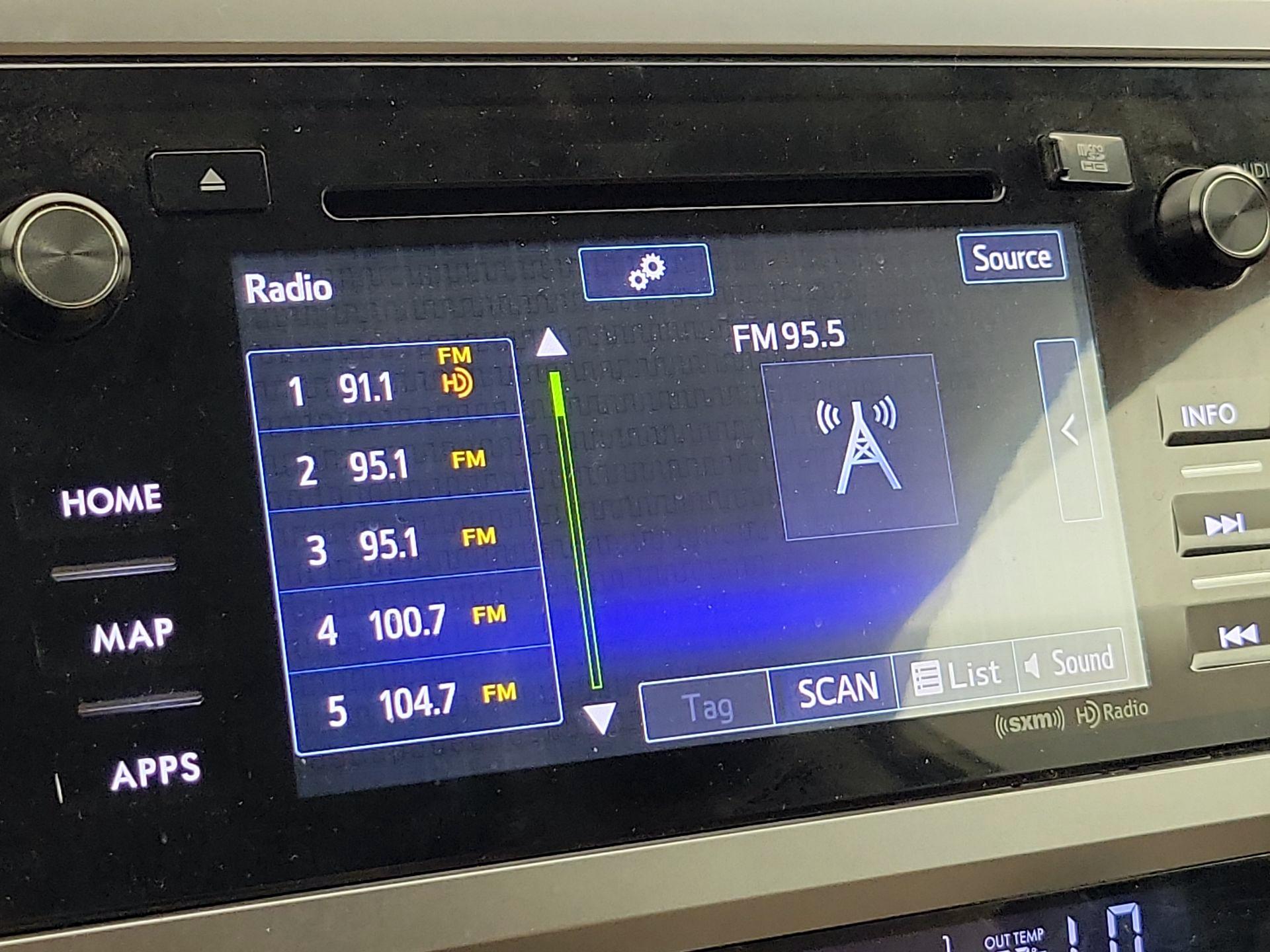 Thumbnail: 2015 Subaru Outback - 15