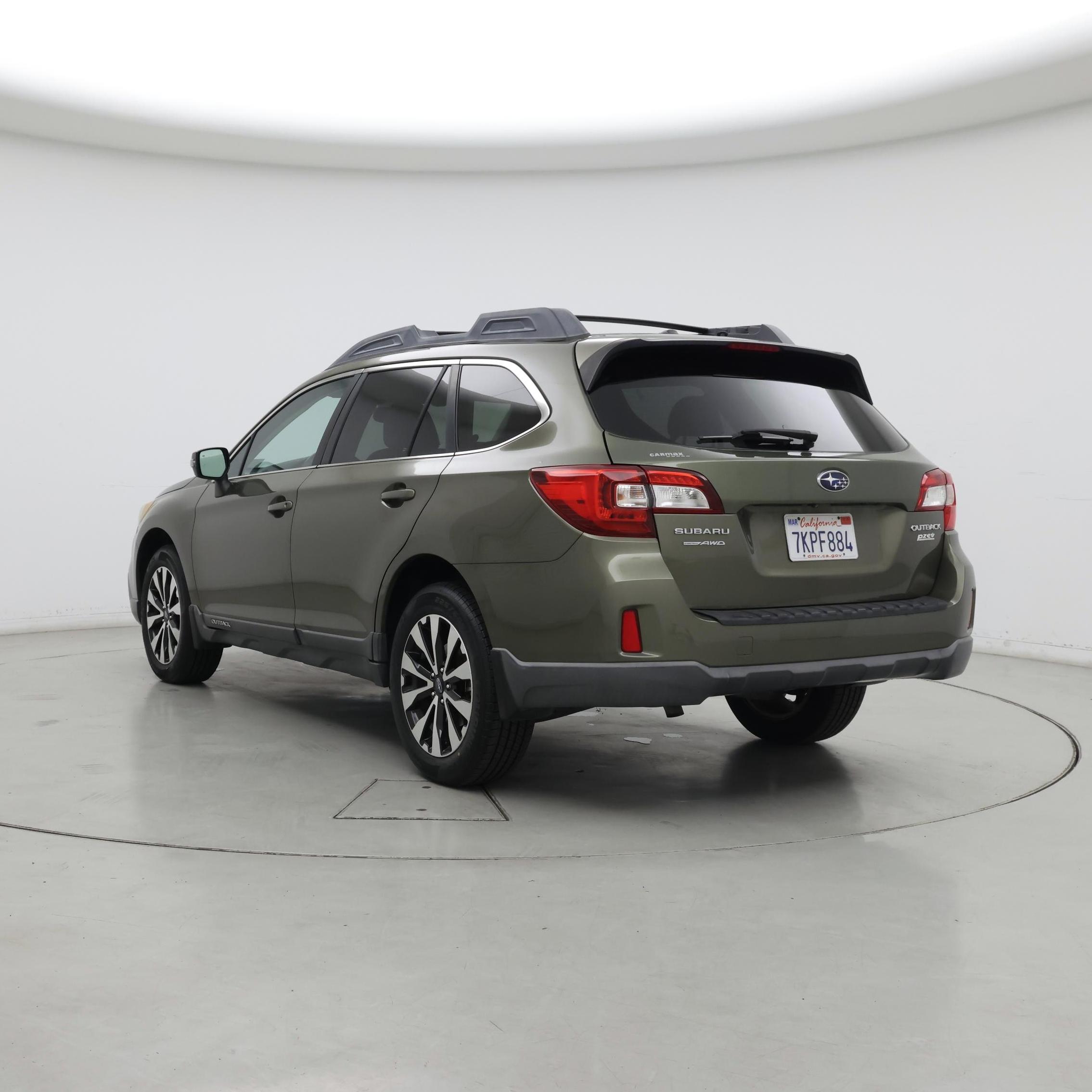 Thumbnail: 2015 Subaru Outback - 2