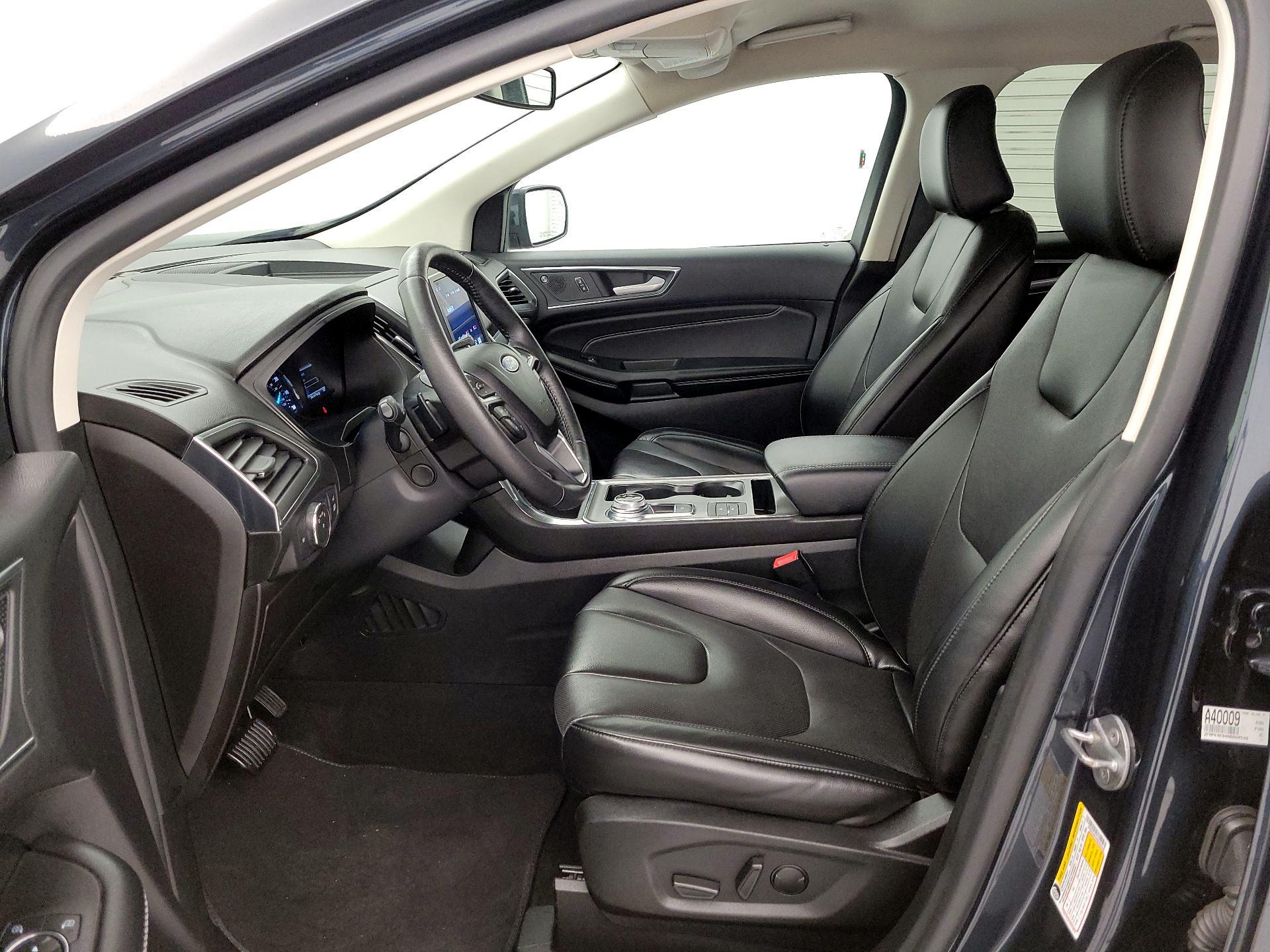 Thumbnail: 2022 Ford Edge - 11