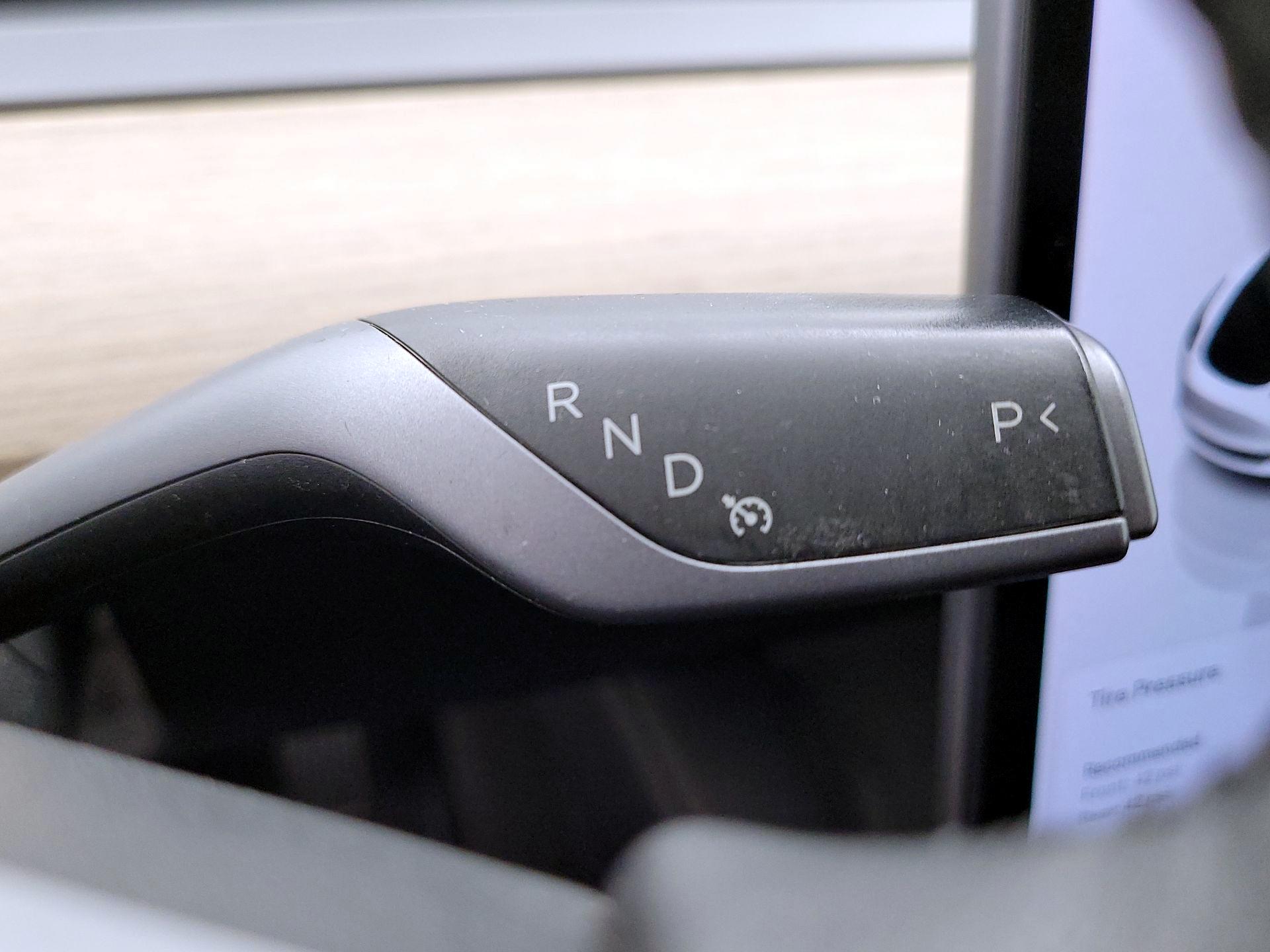 Thumbnail: 2022 Tesla Model 3 - 17