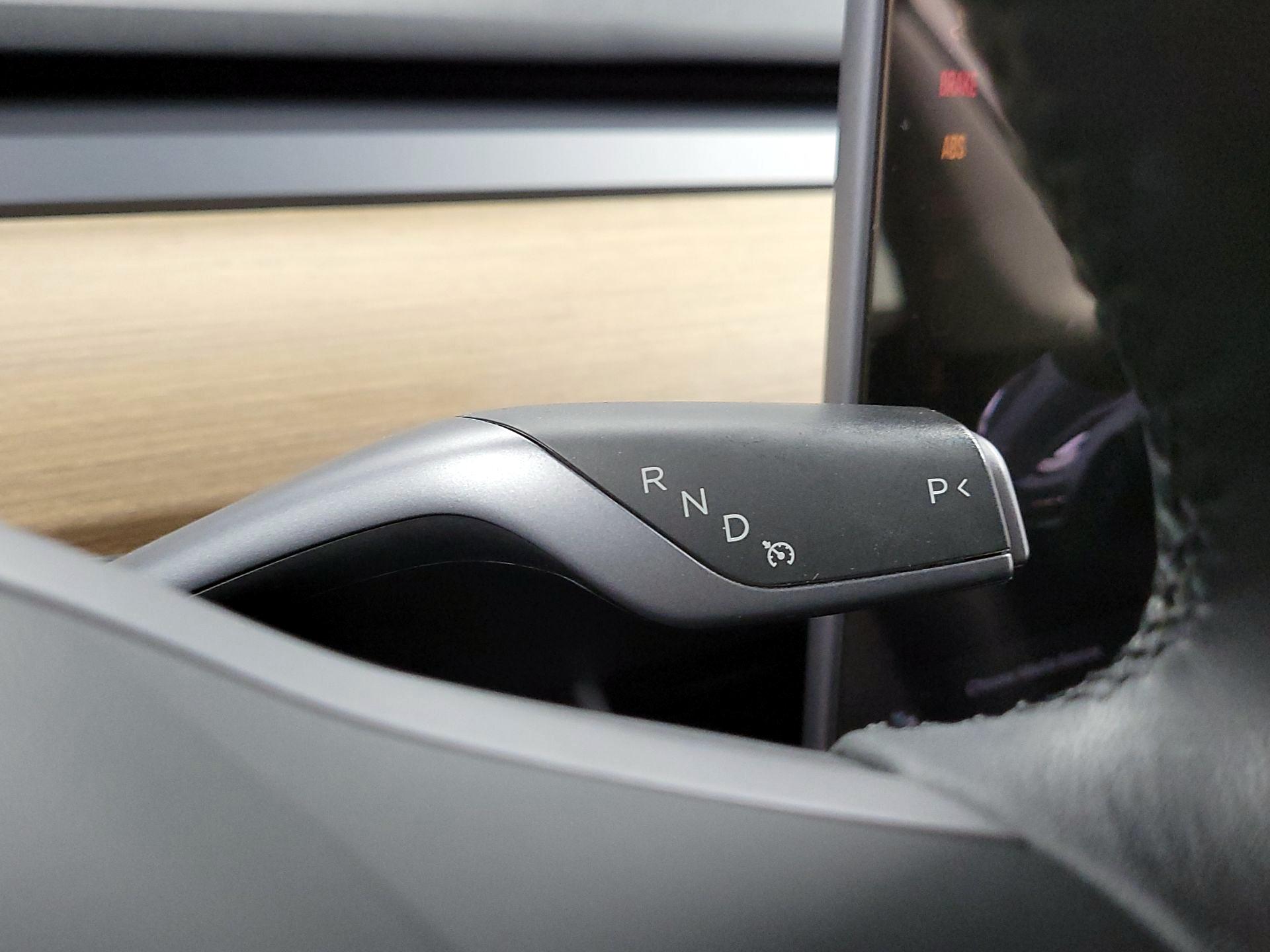 Thumbnail: 2020 Tesla Model 3 - 15