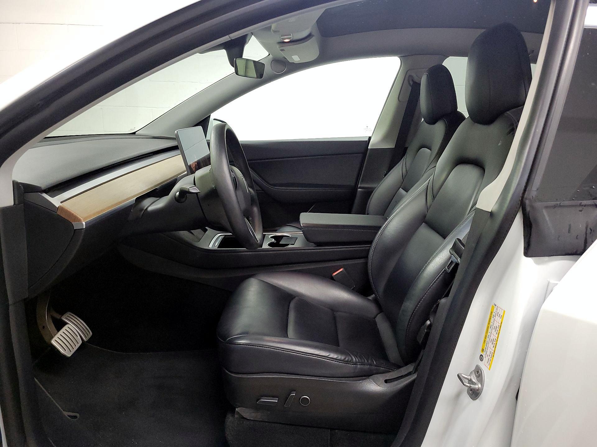 Thumbnail: 2021 Tesla Model Y - 11