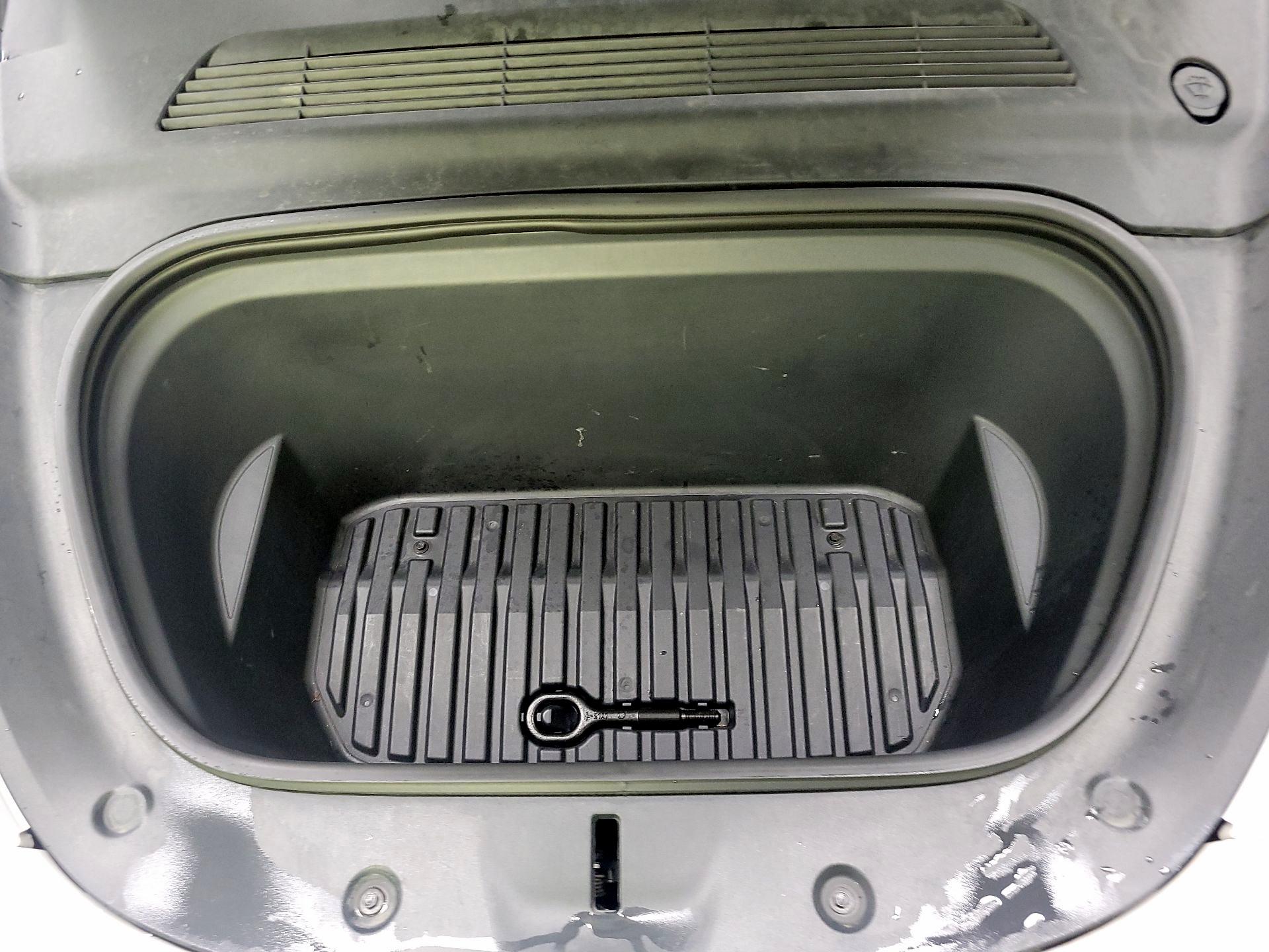 Thumbnail: 2021 Tesla Model Y - 20