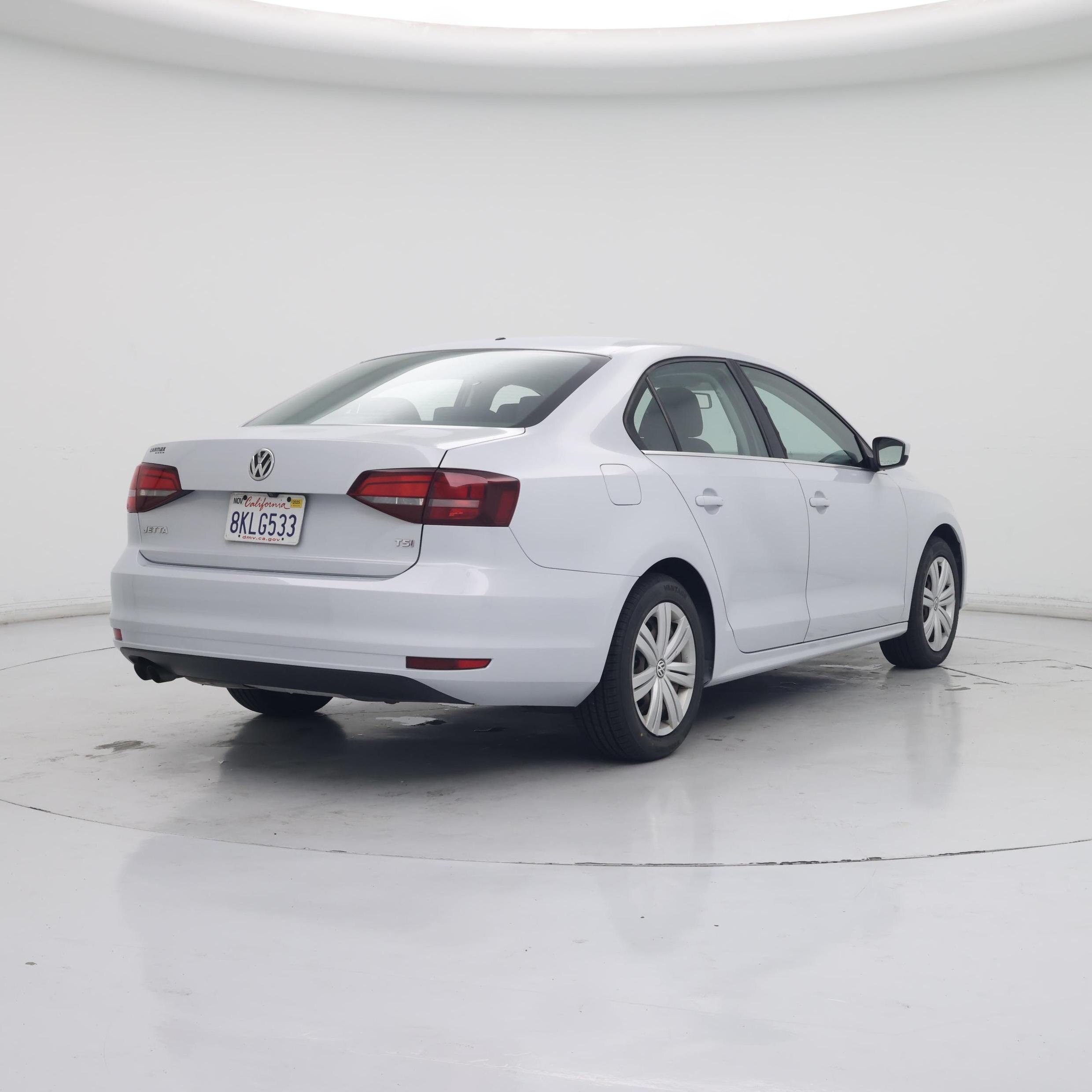 Thumbnail: 2017 Volkswagen Jetta - 8