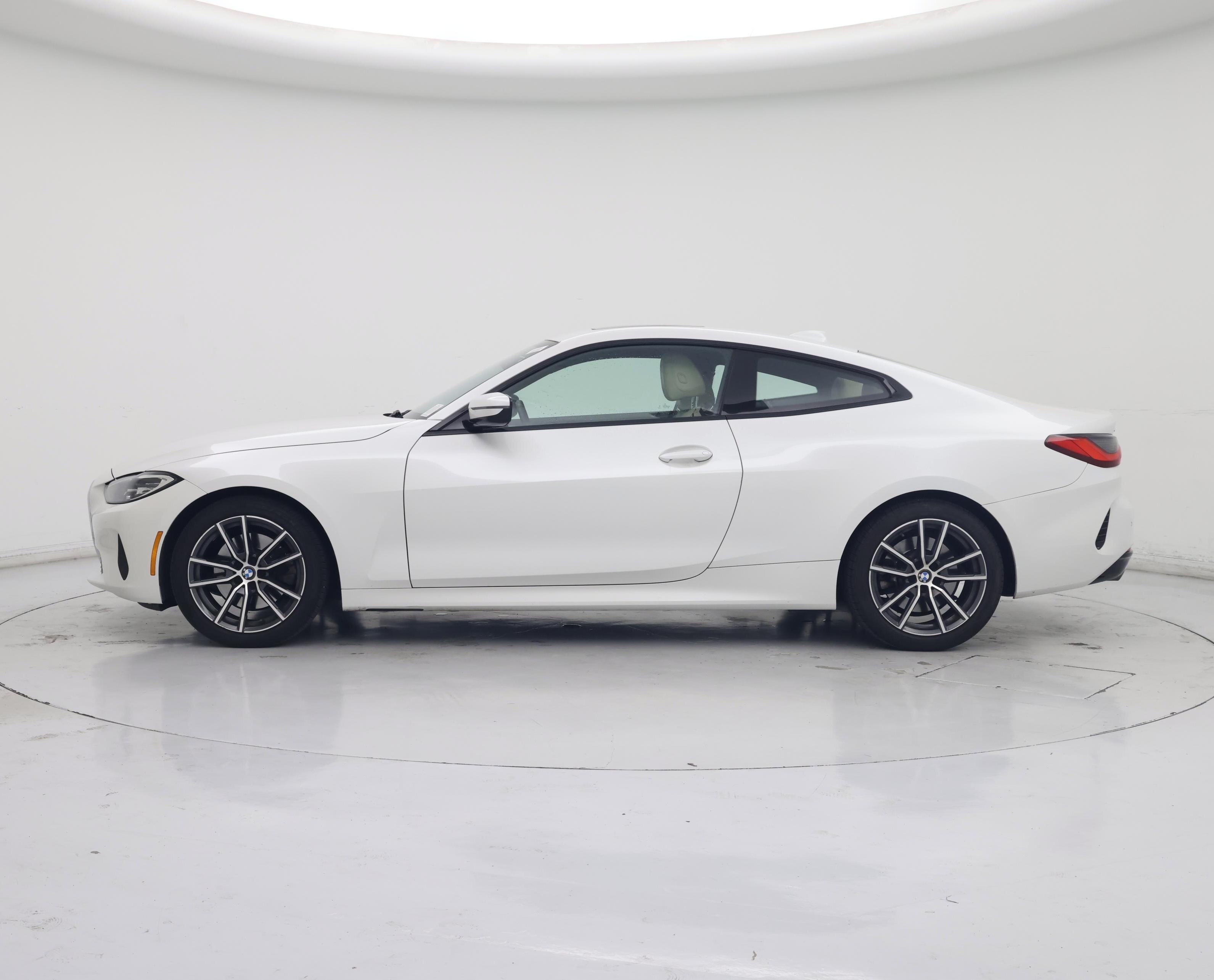 Thumbnail: 2022 BMW 4 Series - 3