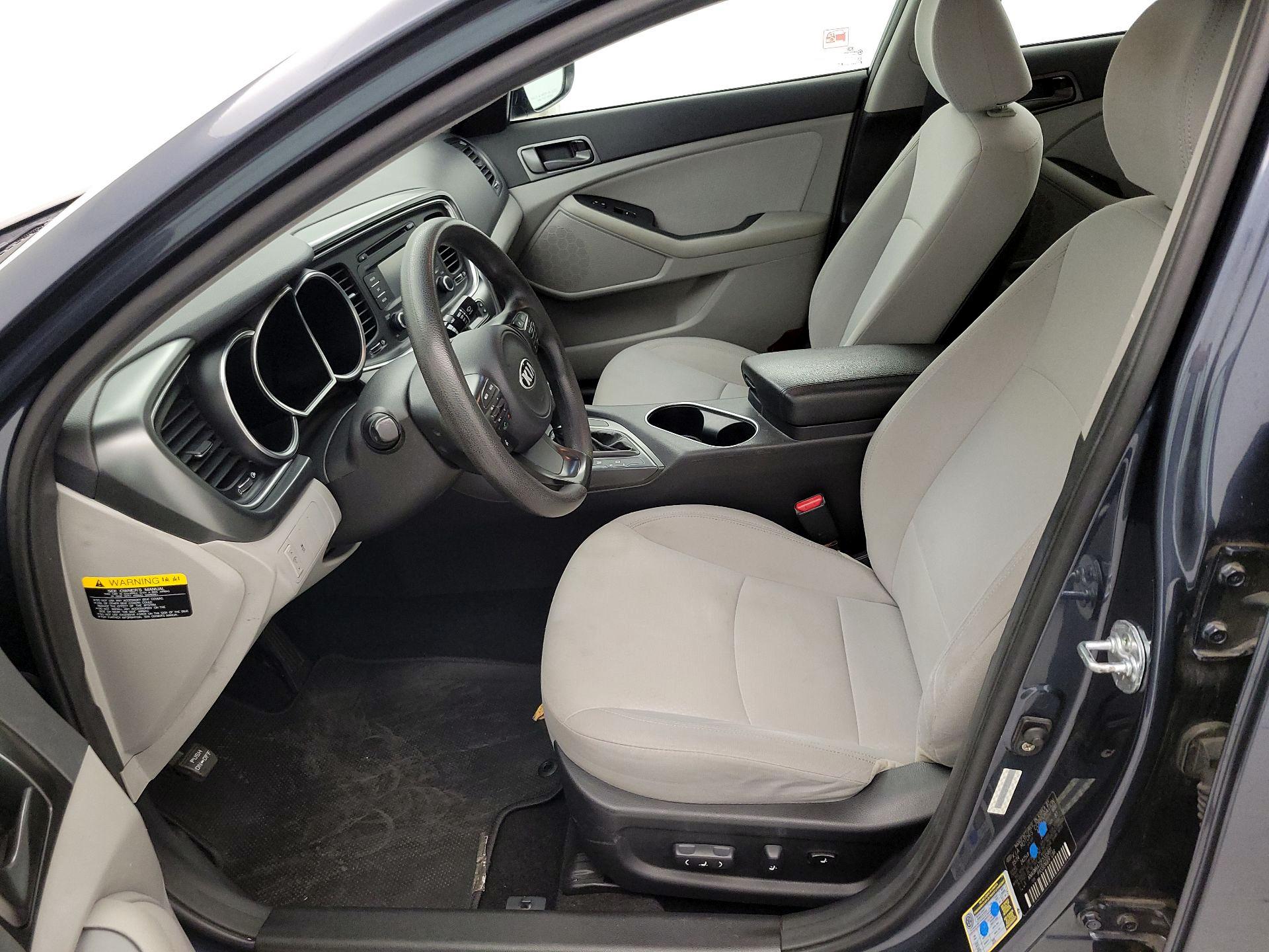 Thumbnail: 2015 Kia Optima - 11