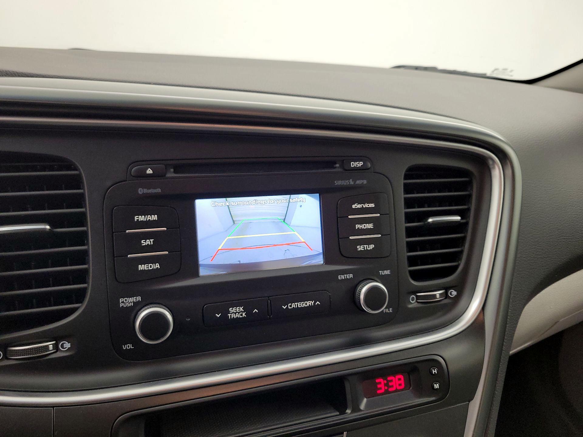 Thumbnail: 2015 Kia Optima - 14