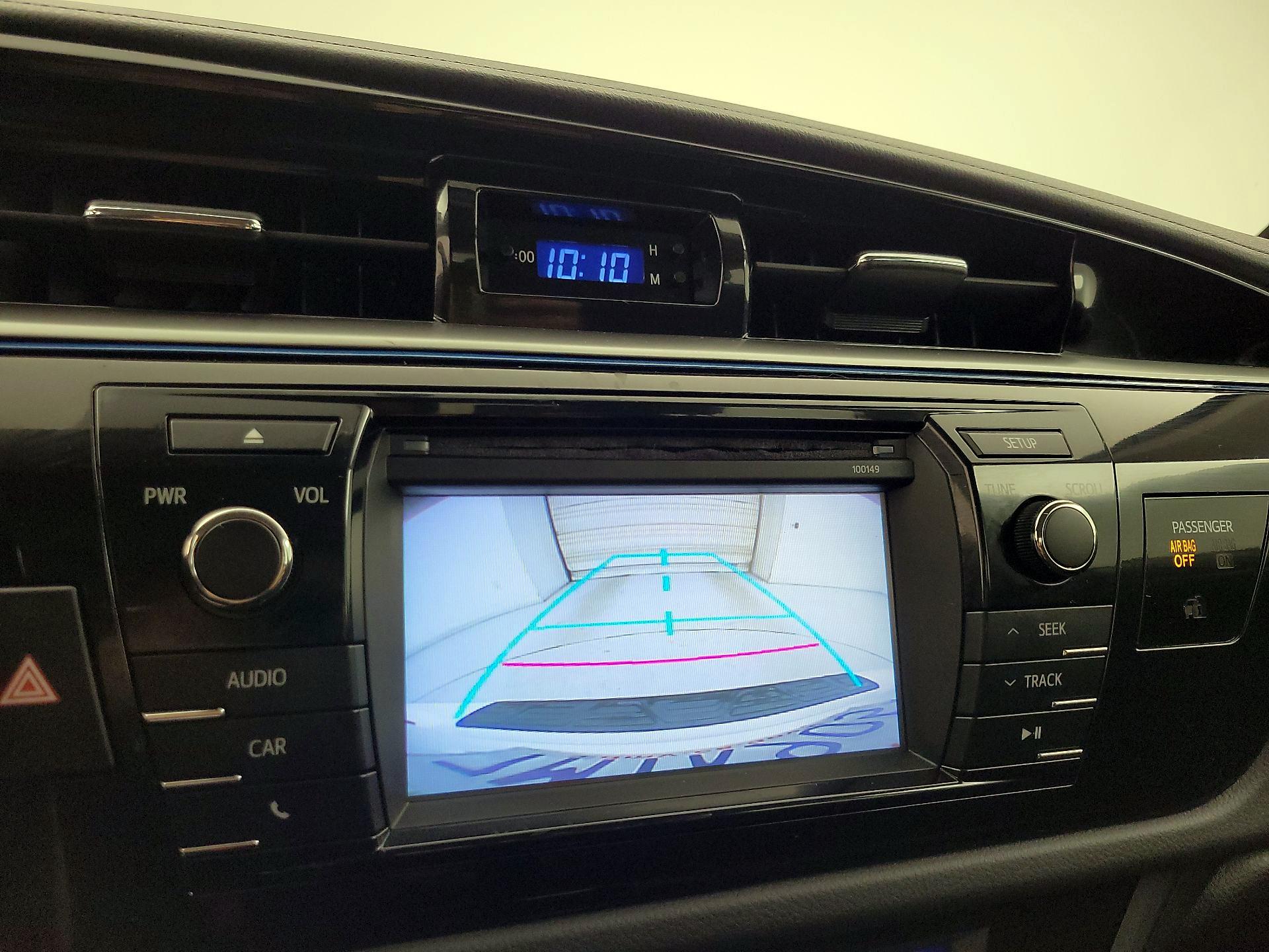 Thumbnail: 2015 Toyota Corolla - 14