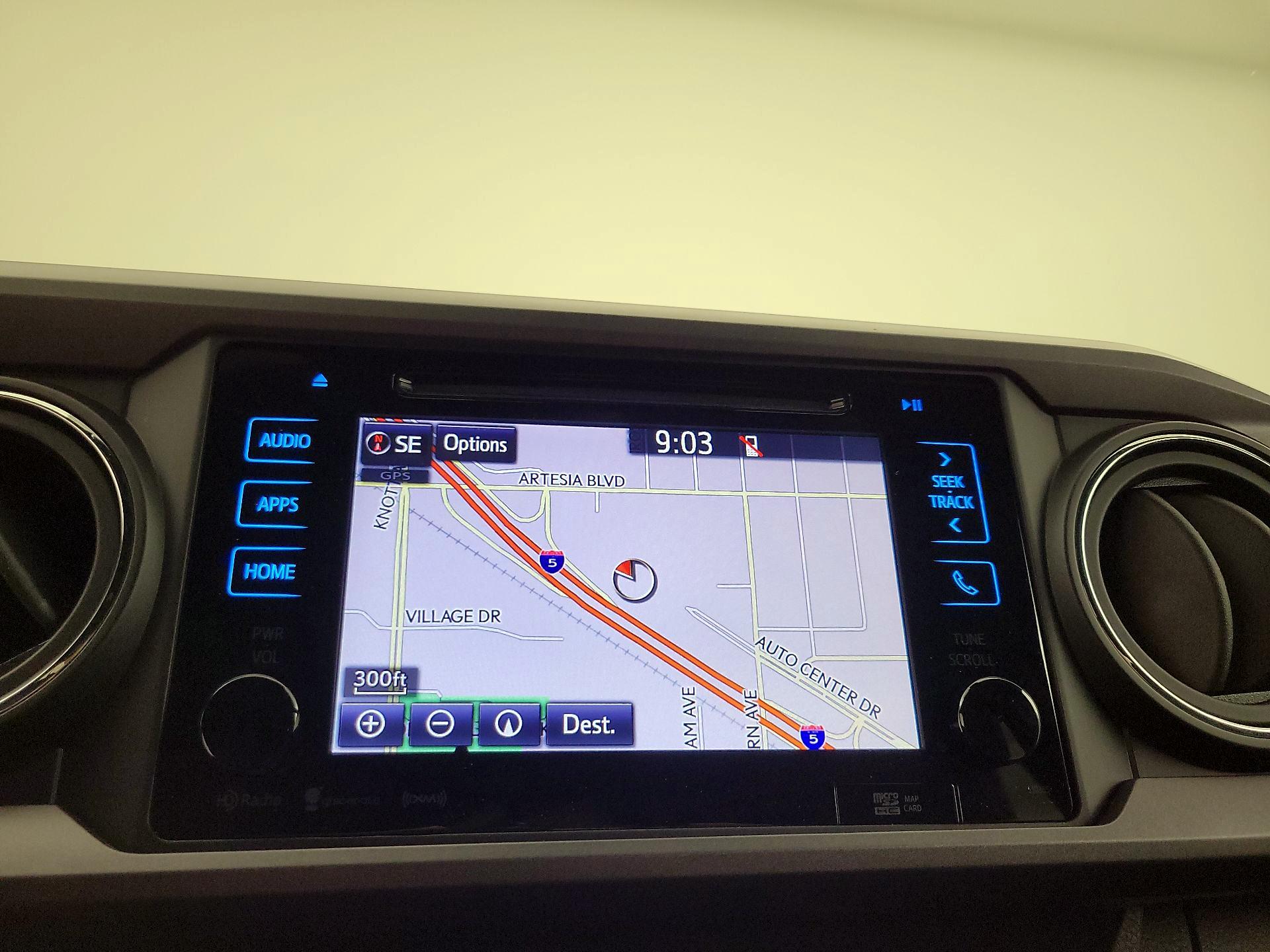 Thumbnail: 2019 Toyota Tacoma - 14