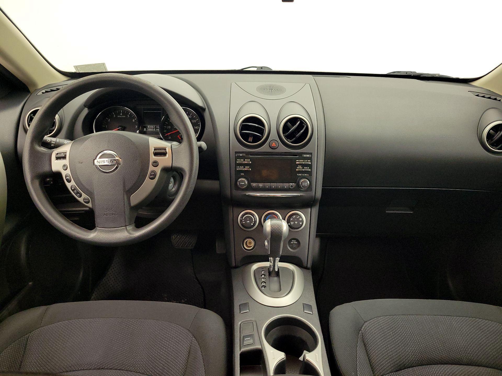 Thumbnail: 2015 Nissan Rogue - 9