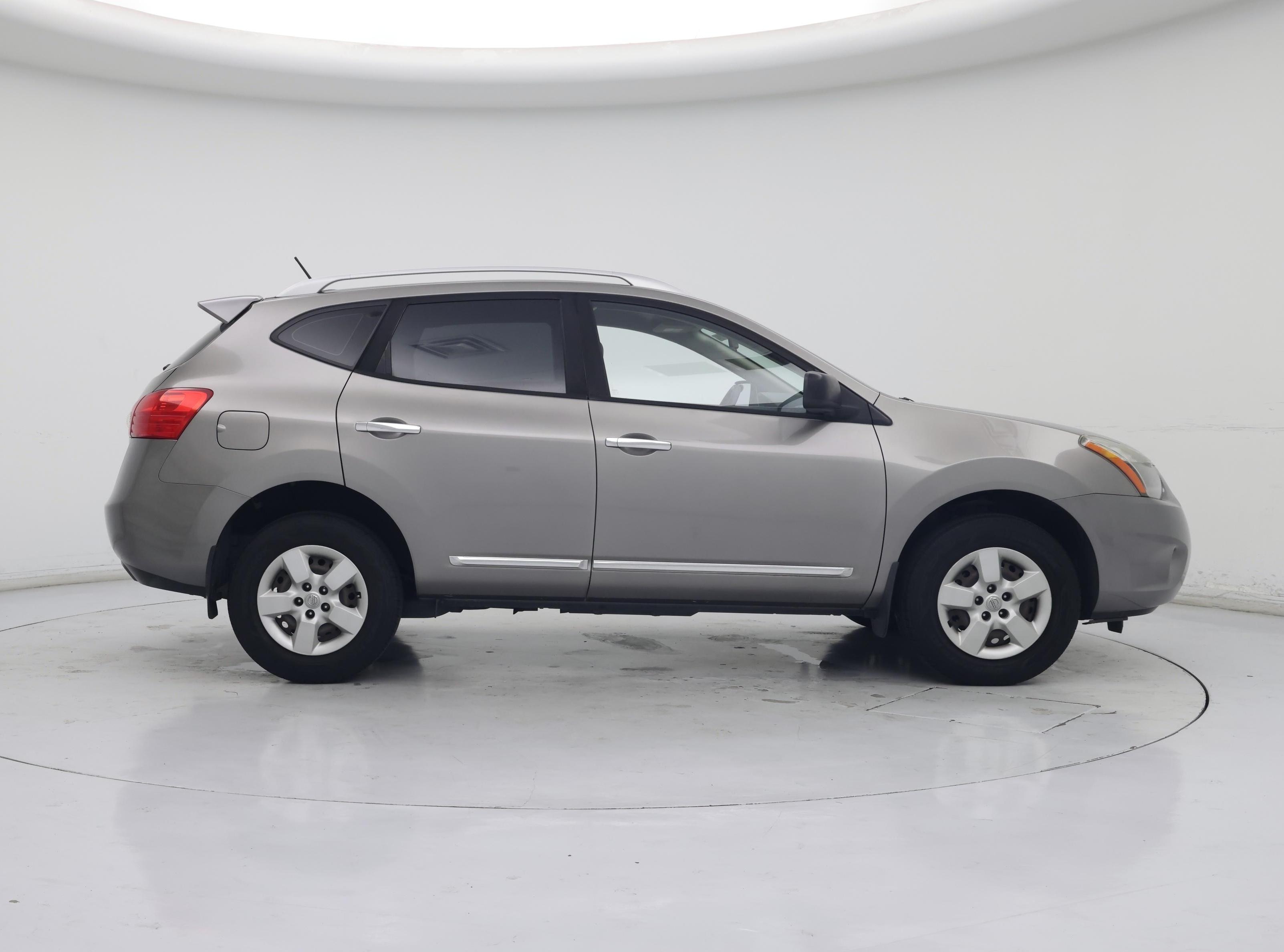 Thumbnail: 2015 Nissan Rogue - 7