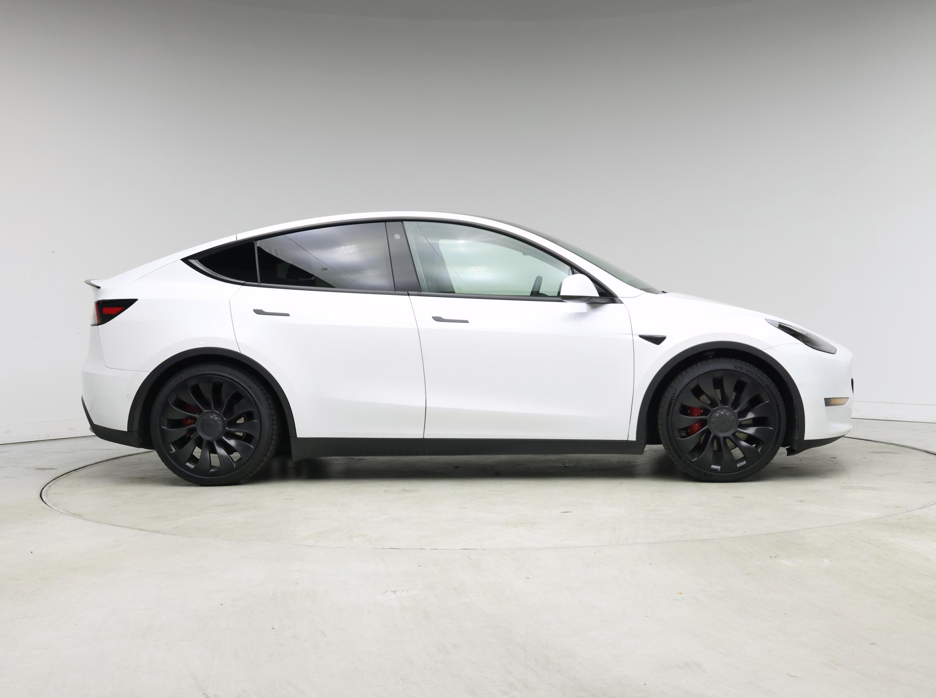 Thumbnail: 2022 Tesla Model Y - 7