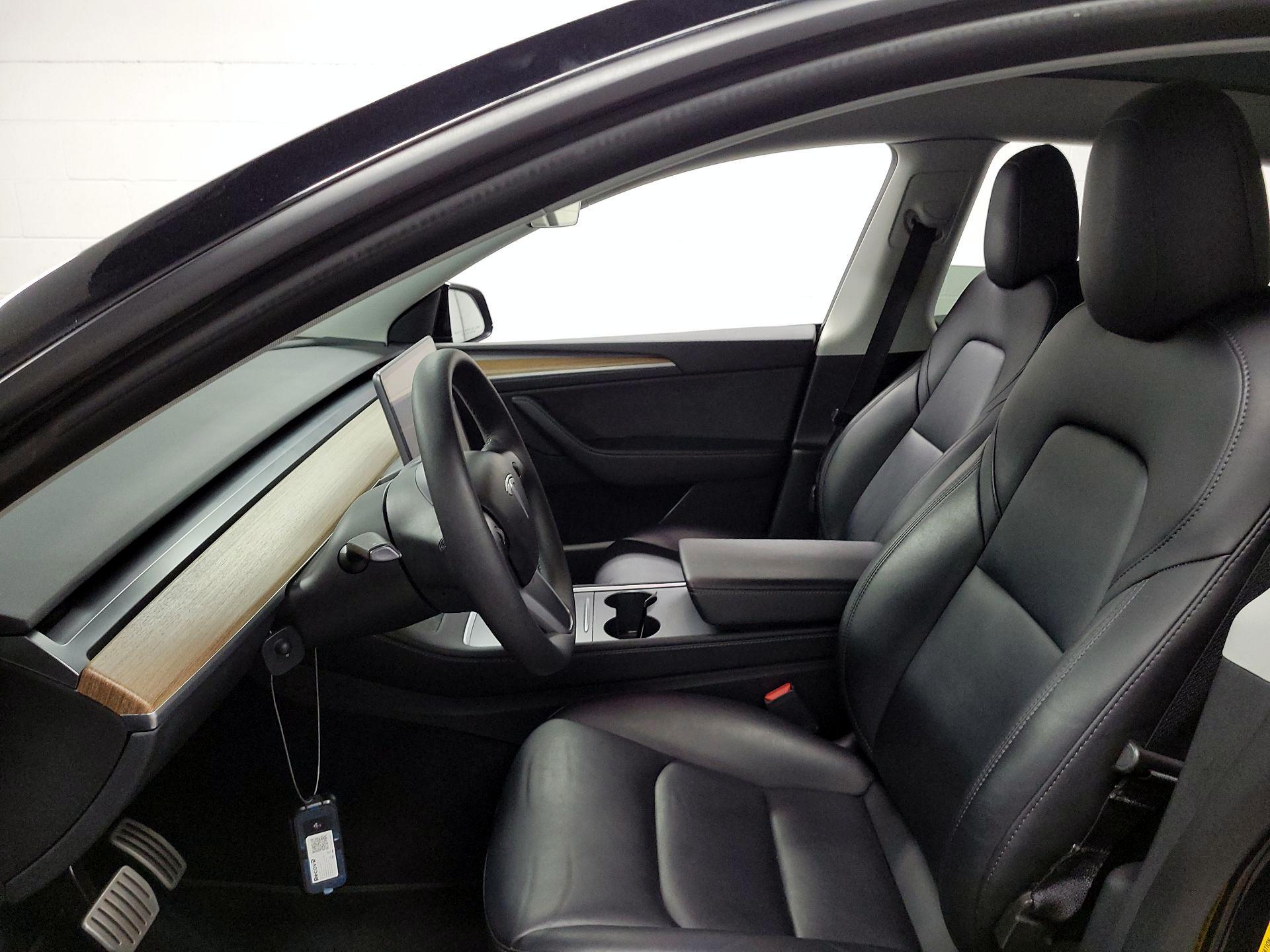 Thumbnail: 2022 Tesla Model Y - 11