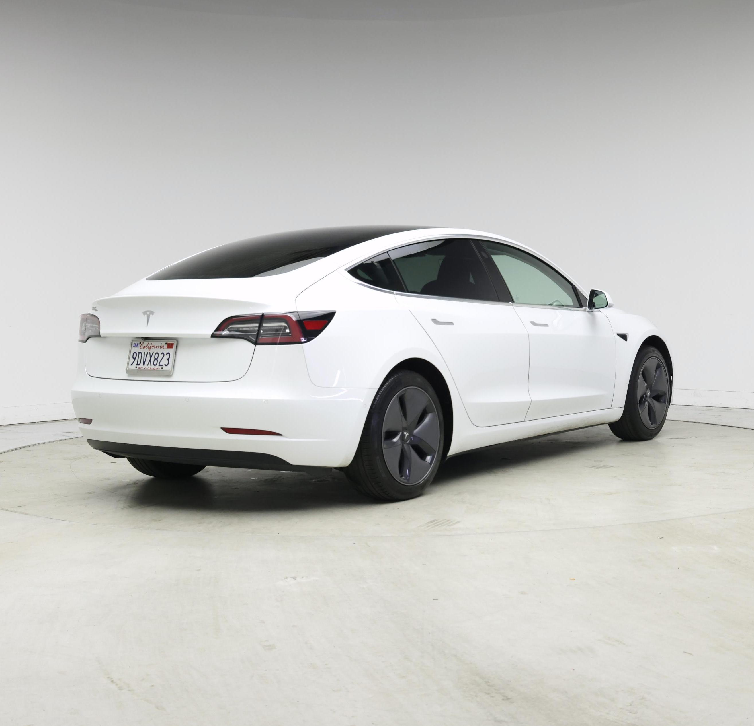 Thumbnail: 2020 Tesla Model 3 - 8