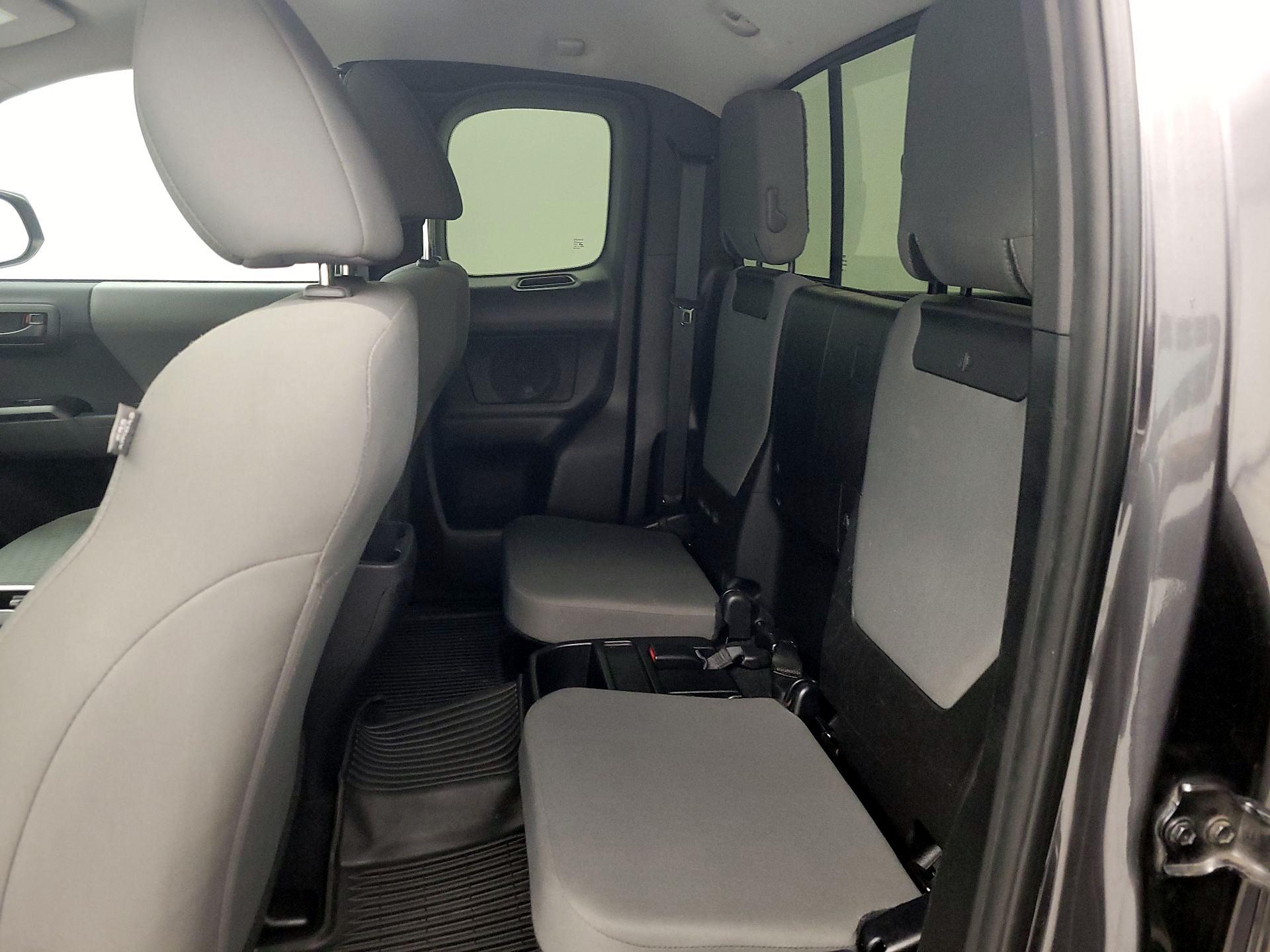 Thumbnail: 2020 Toyota Tacoma - 19