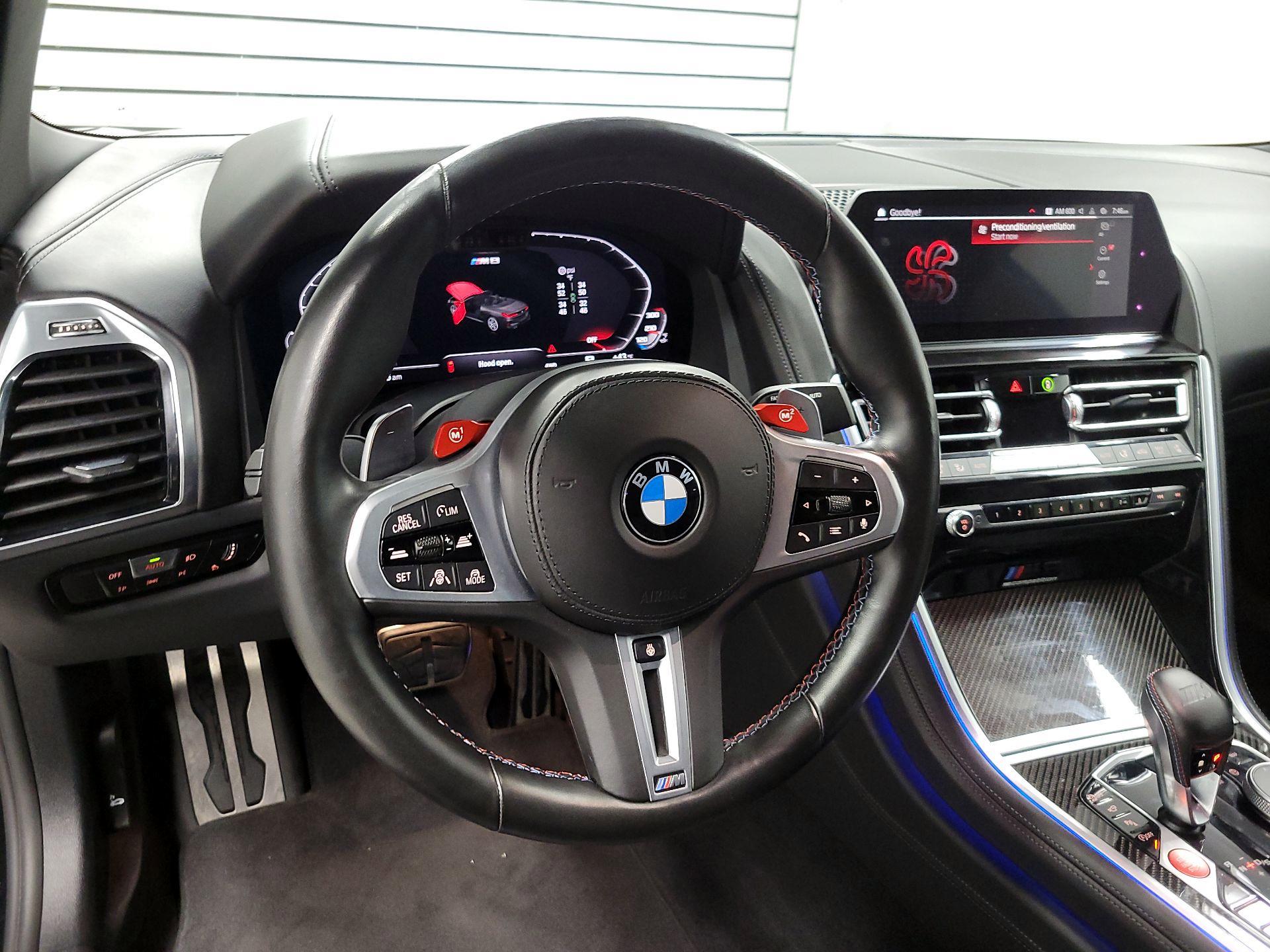 Thumbnail: 2022 BMW M8 - 10