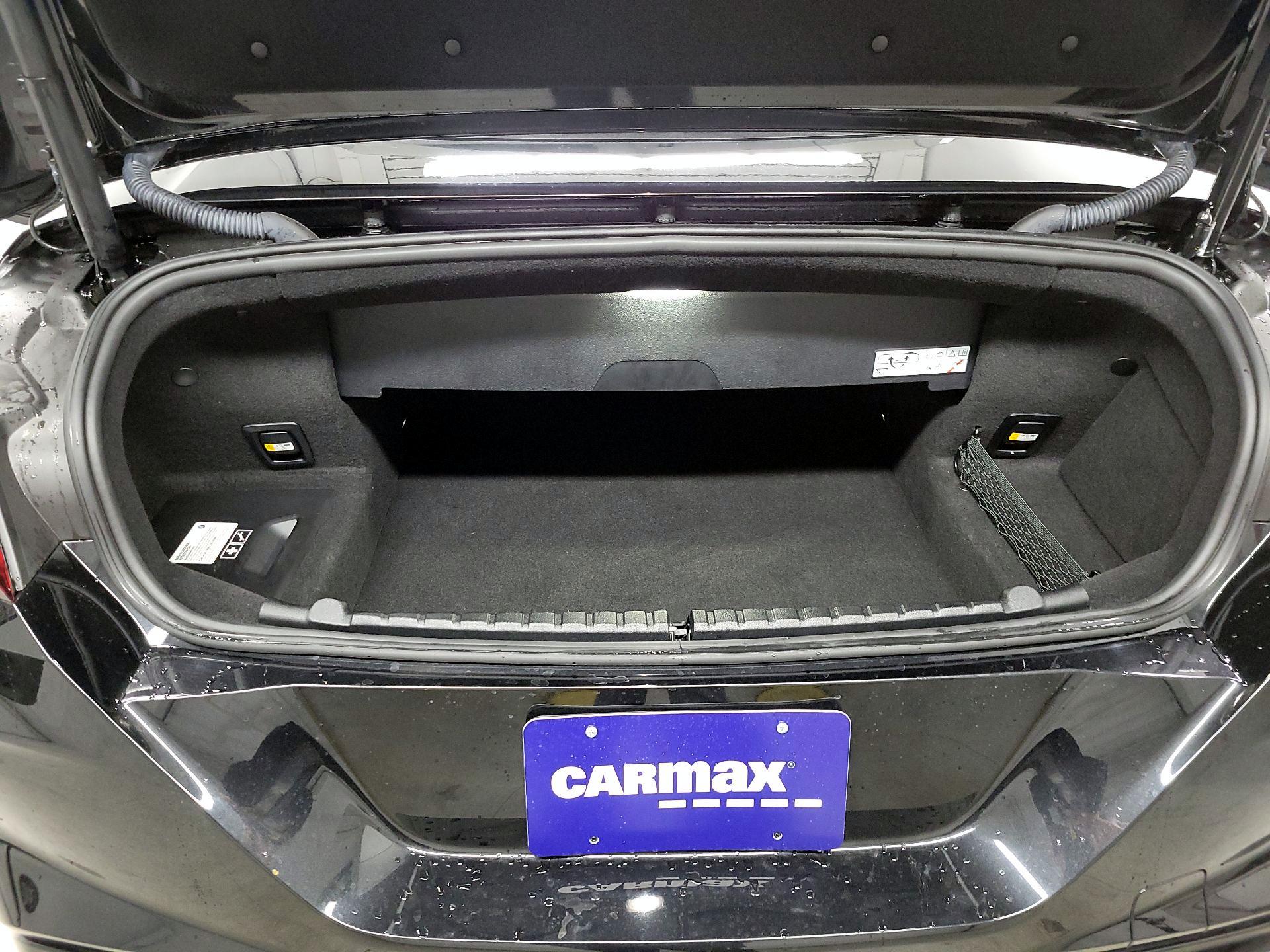 Thumbnail: 2022 BMW M8 - 20