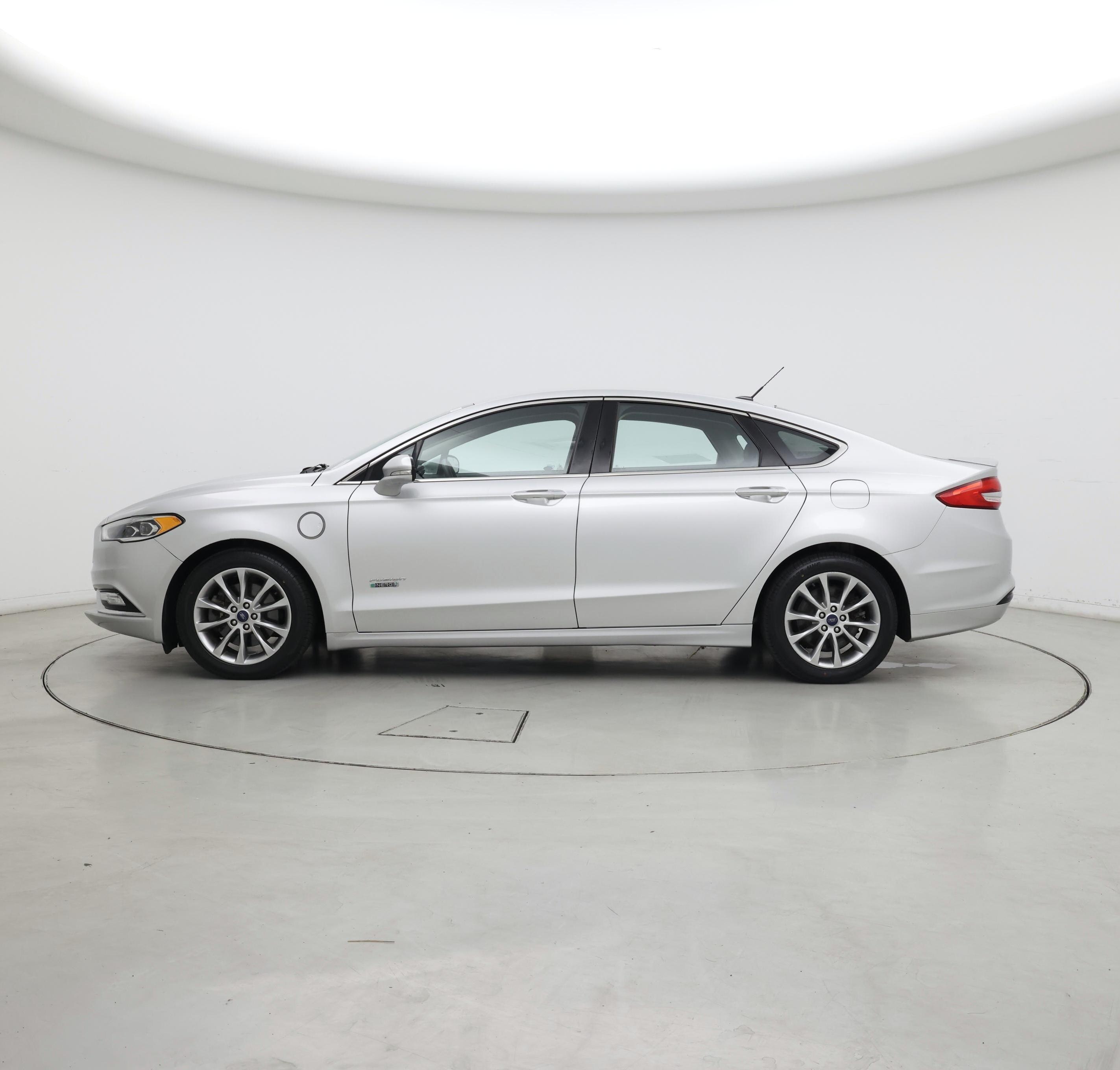 Thumbnail: 2017 Ford Fusion - 3