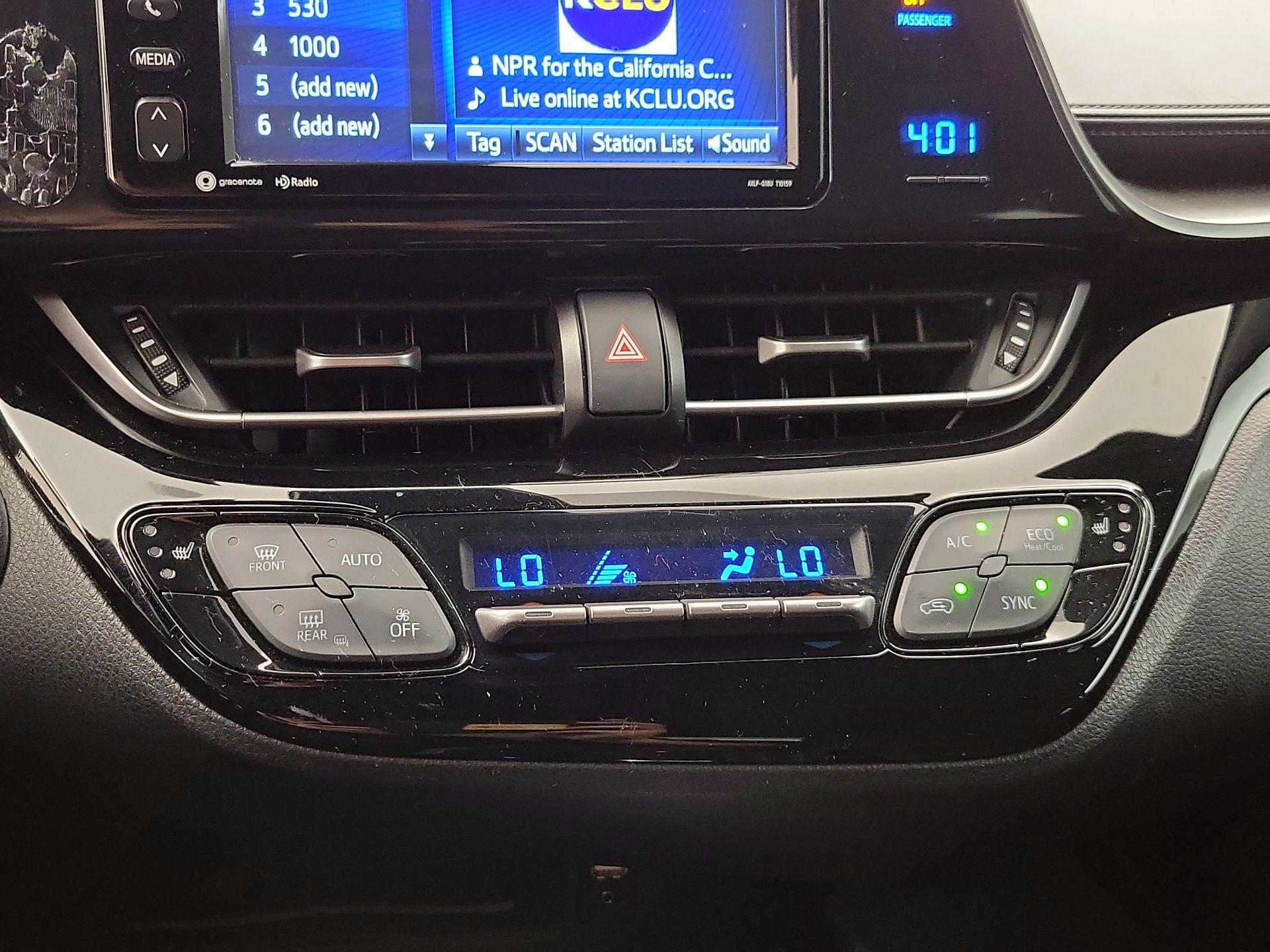 Thumbnail: 2018 Toyota C-HR - 16