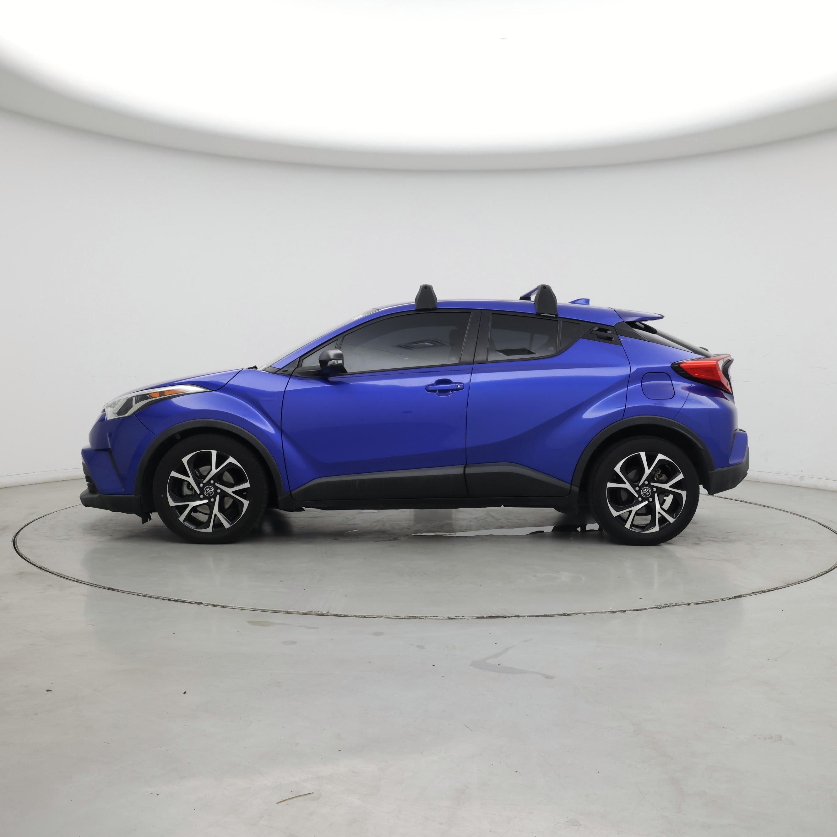 Thumbnail: 2018 Toyota C-HR - 3