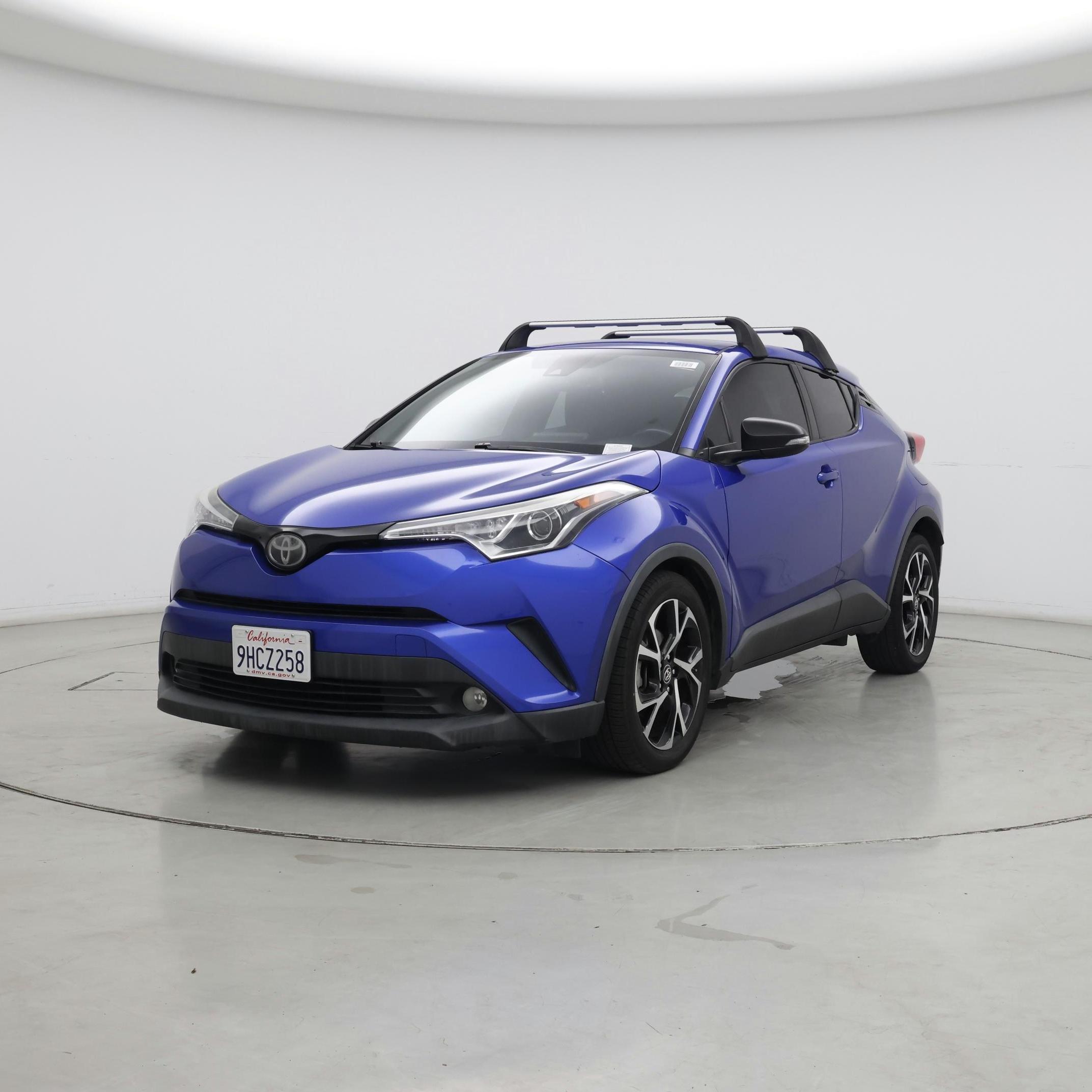 Thumbnail: 2018 Toyota C-HR - 4