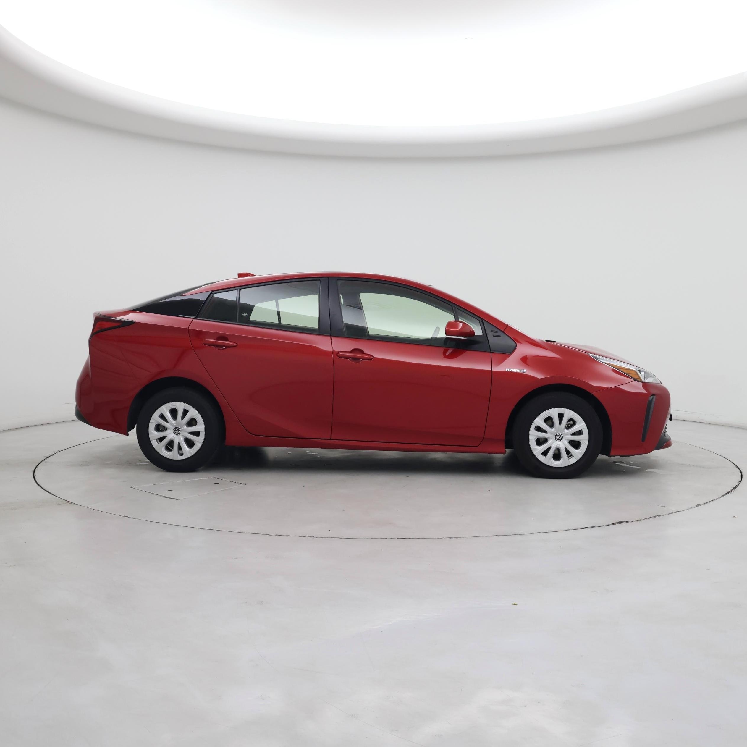 Thumbnail: 2022 Toyota Prius - 7