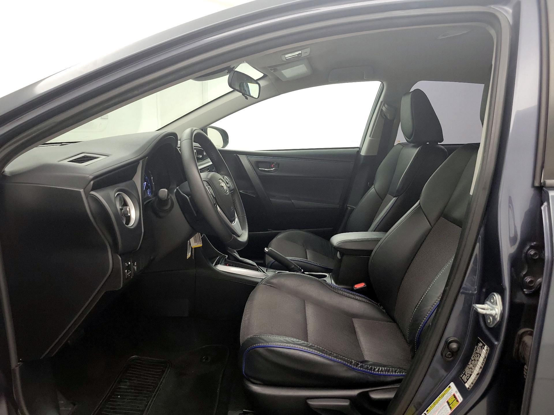 Thumbnail: 2017 Toyota Corolla - 11