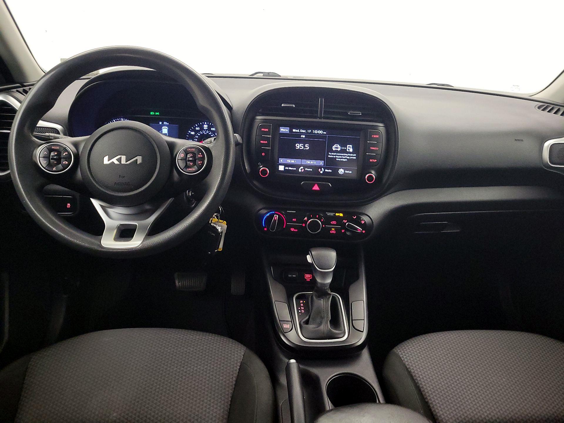 Thumbnail: 2022 Kia Soul - 9