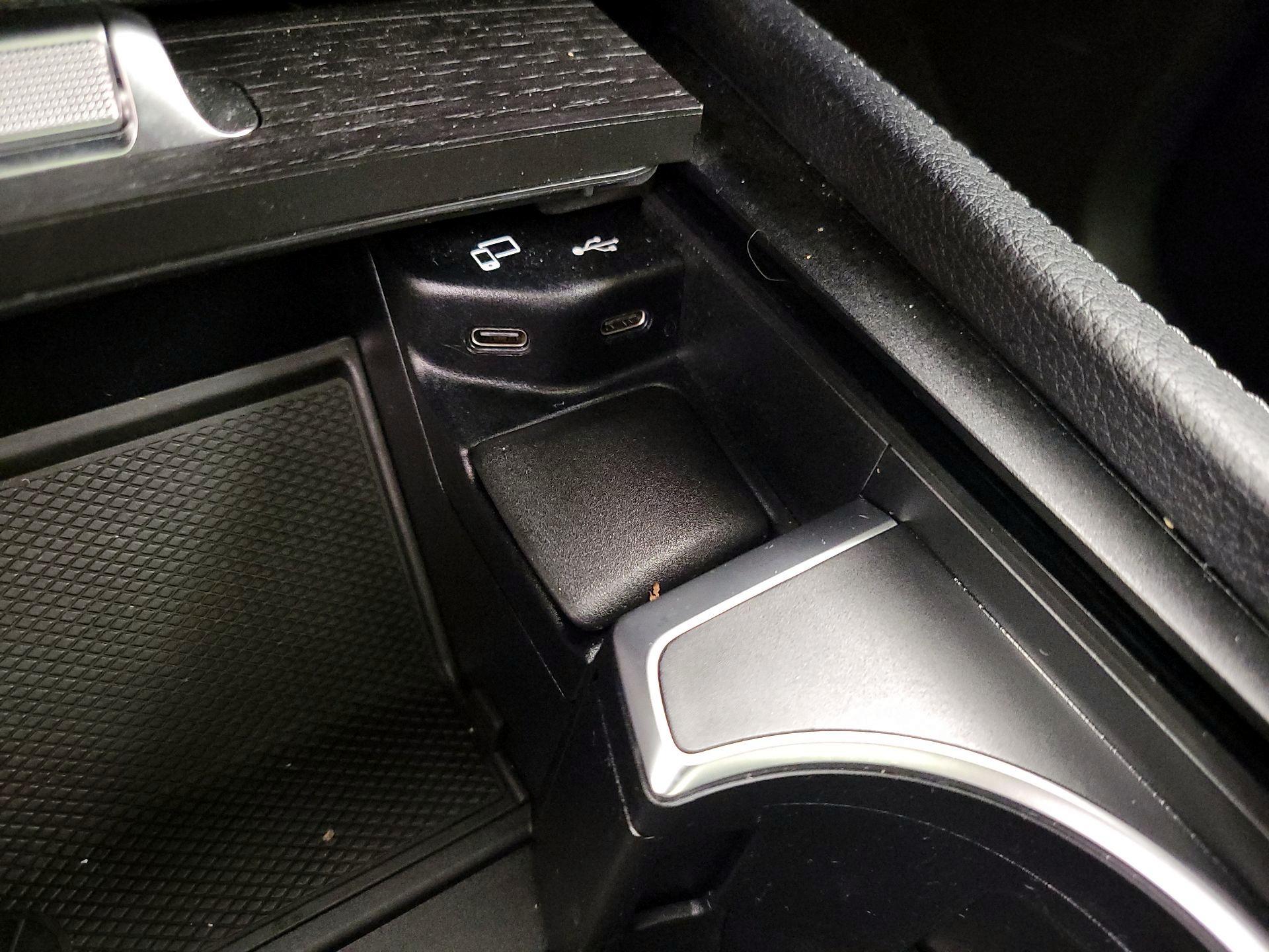 Thumbnail: 2022 Mercedes-Benz GLE - 19