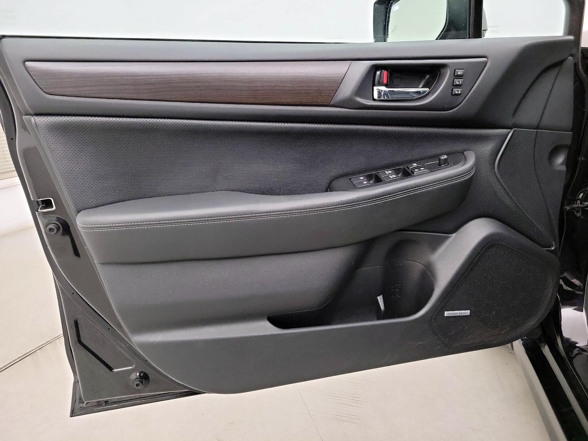 Thumbnail: 2015 Subaru Legacy - 12