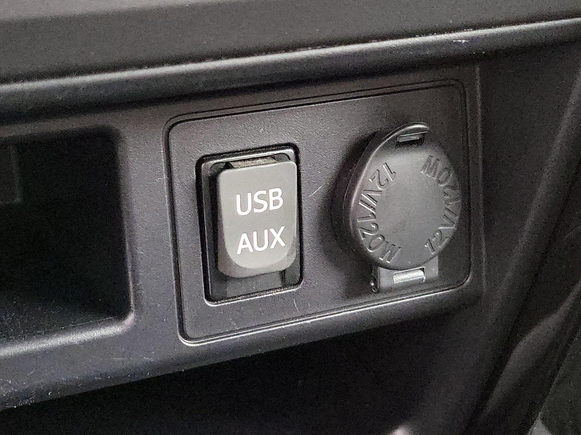 Thumbnail: 2019 Toyota 4Runner - 18