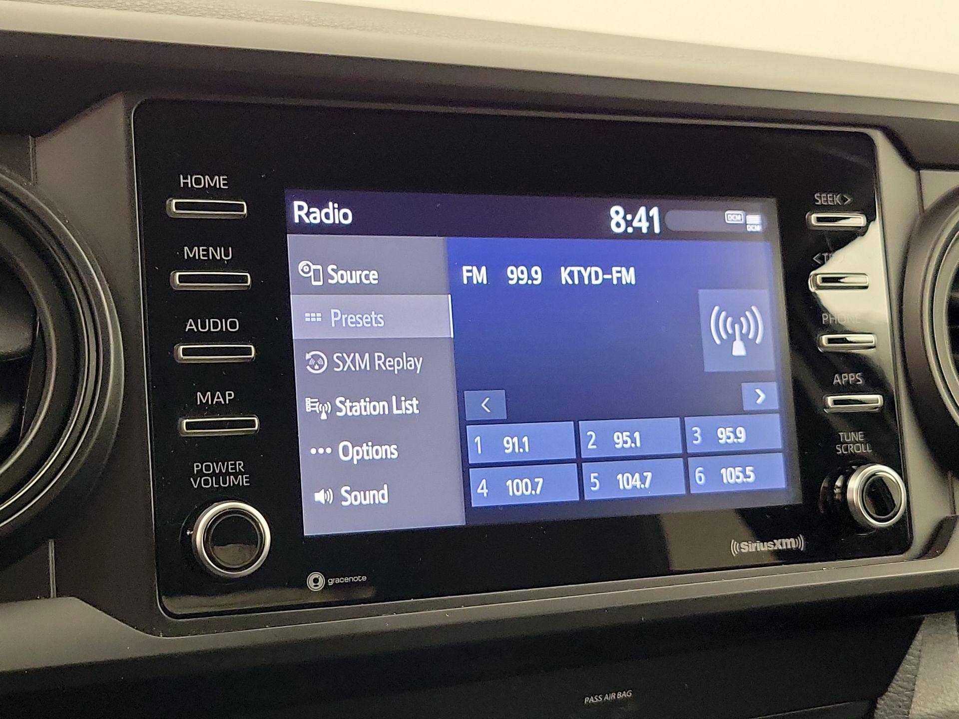 Thumbnail: 2023 Toyota Tacoma - 15