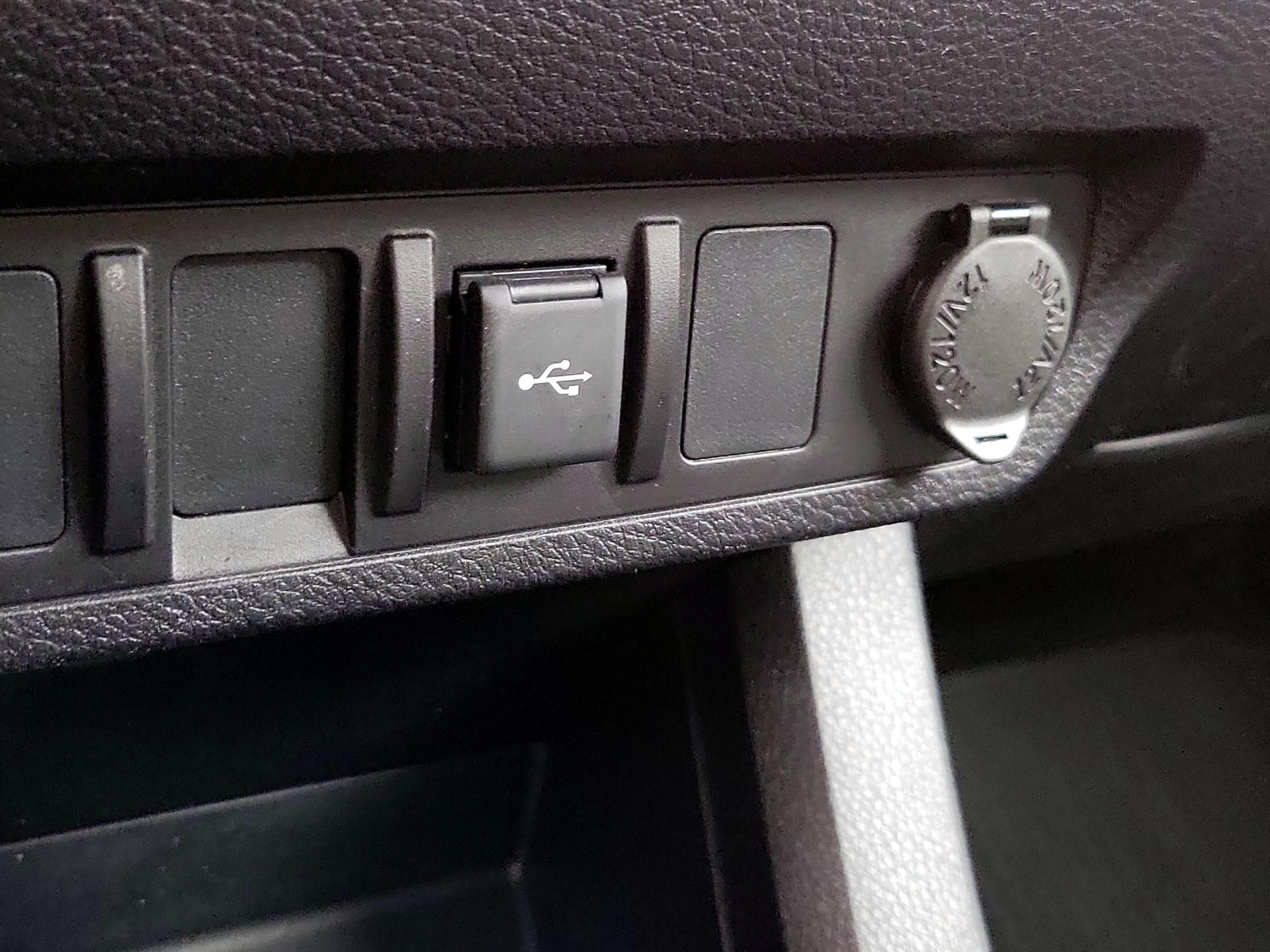 Thumbnail: 2023 Toyota Tacoma - 18