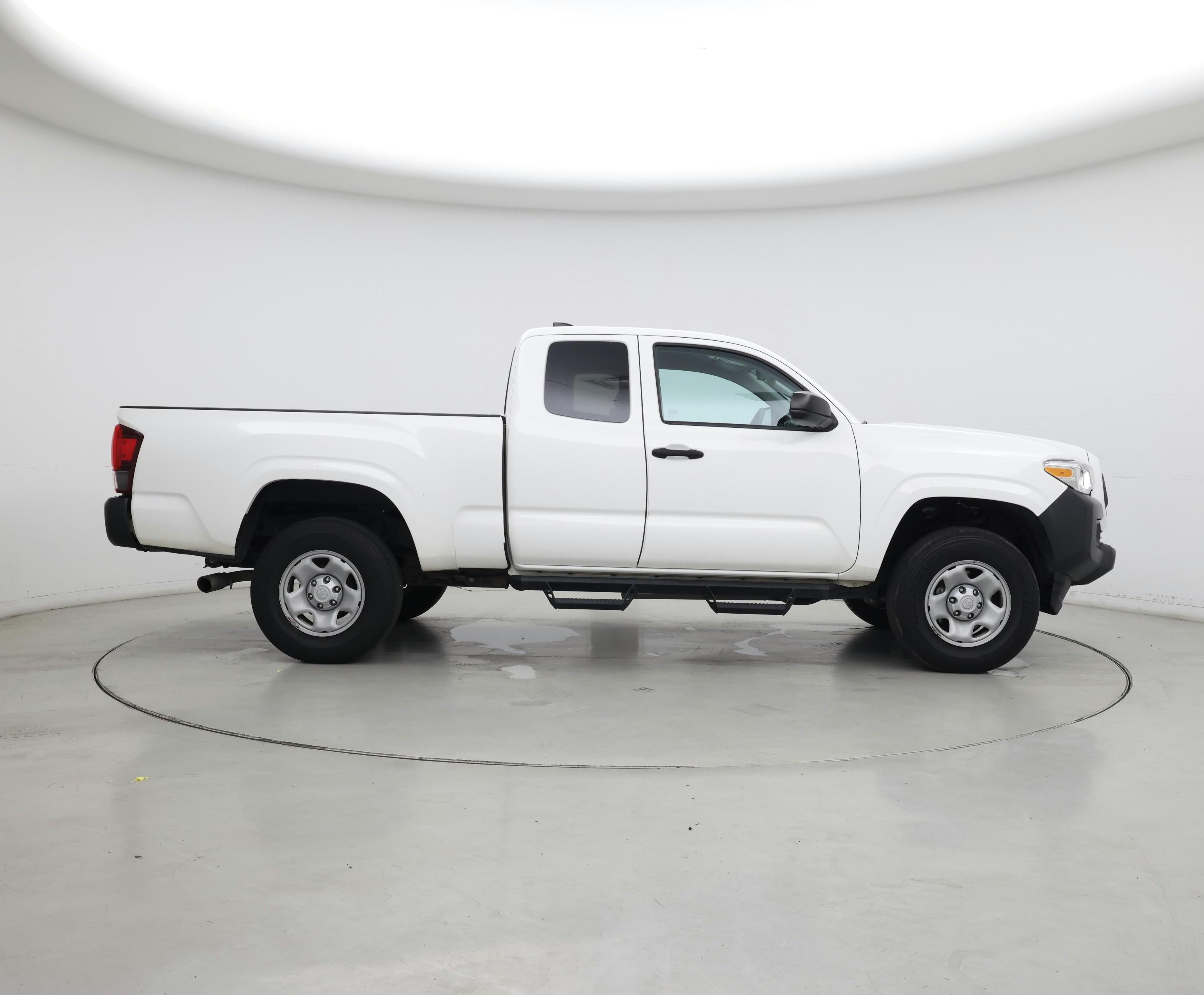 Thumbnail: 2023 Toyota Tacoma - 7