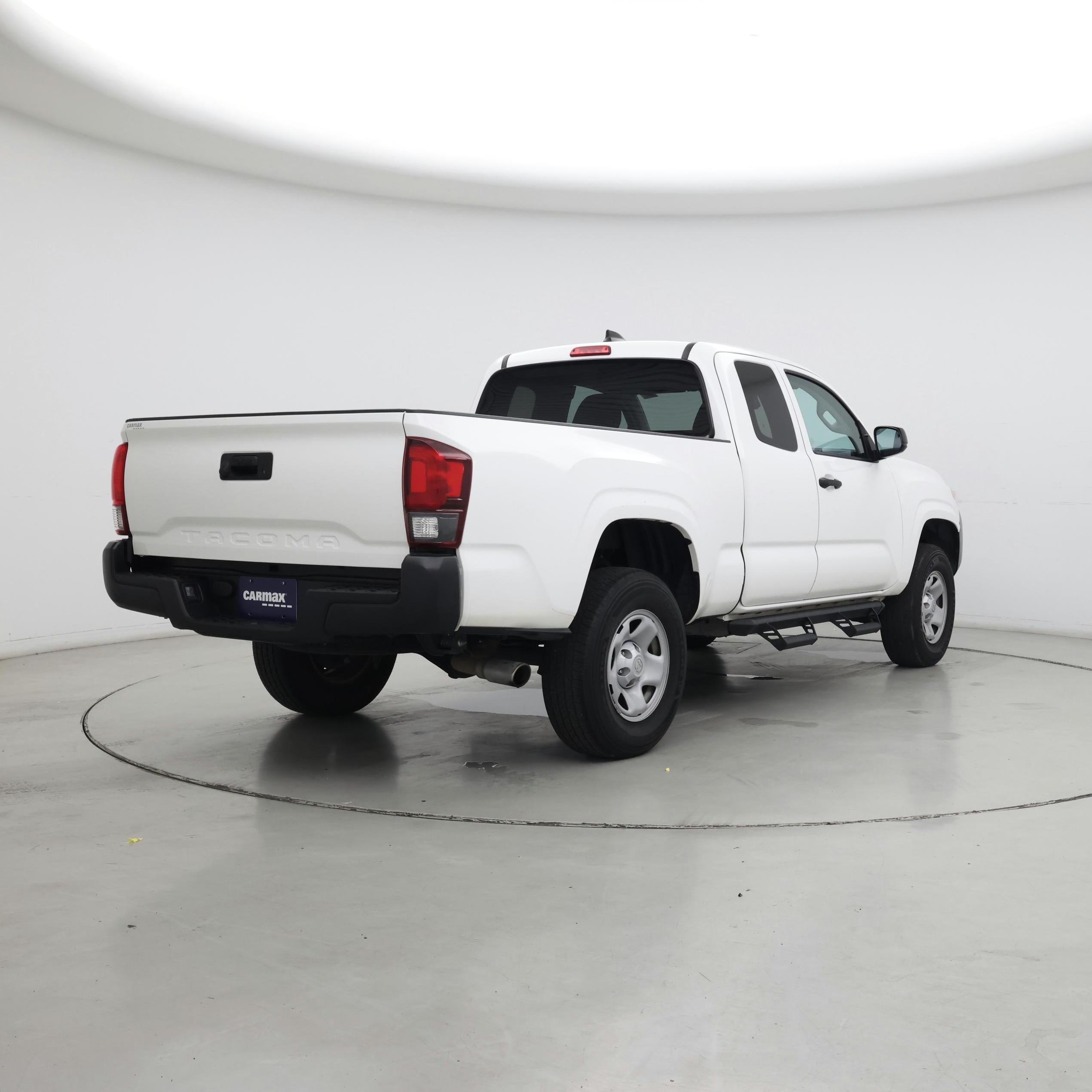 Thumbnail: 2023 Toyota Tacoma - 8