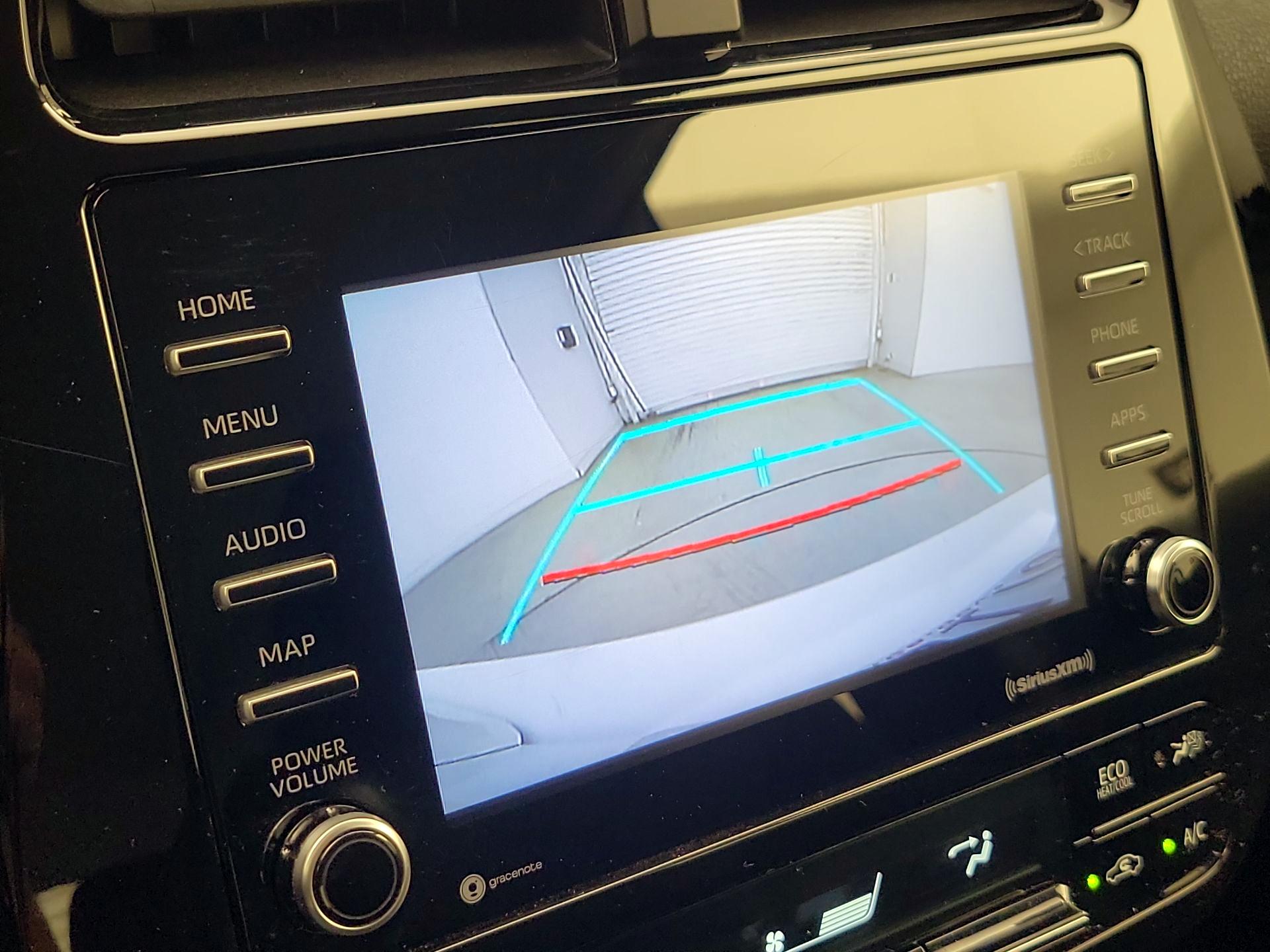 Thumbnail: 2021 Toyota Prius - 14