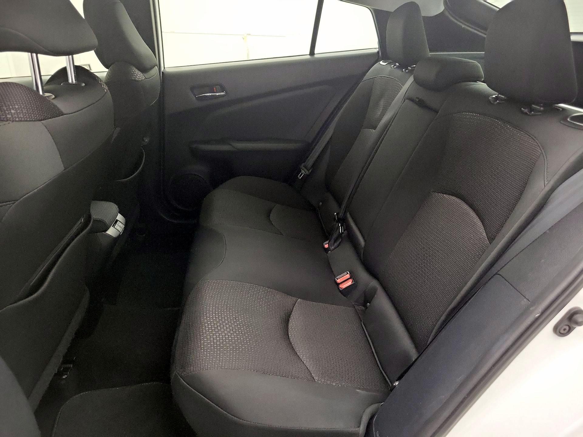 Thumbnail: 2021 Toyota Prius - 18