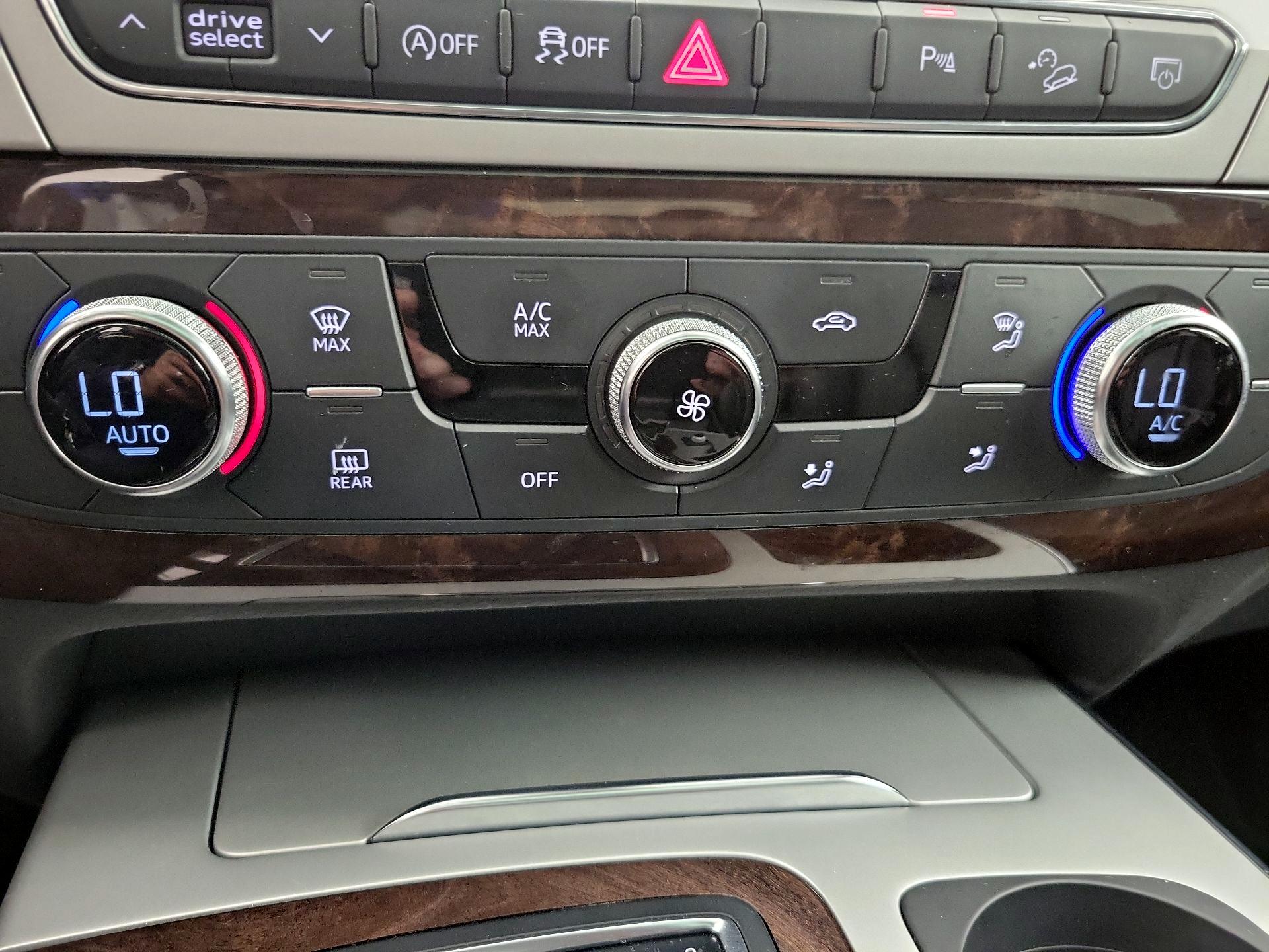 Thumbnail: 2019 Audi Q7 - 17