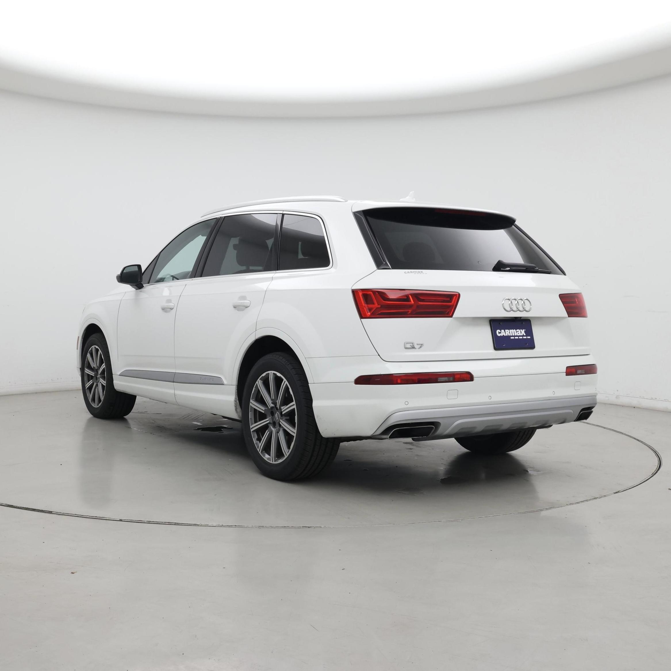 Thumbnail: 2019 Audi Q7 - 2