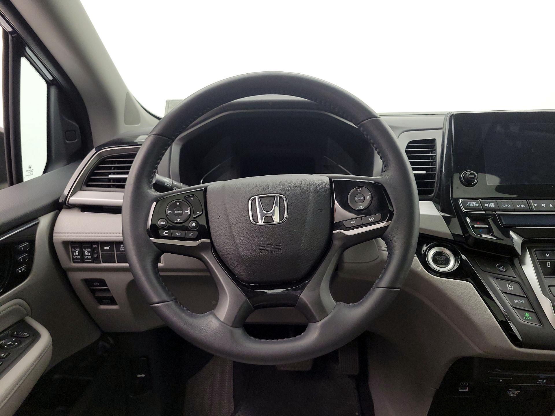 Thumbnail: 2022 Honda Odyssey - 10