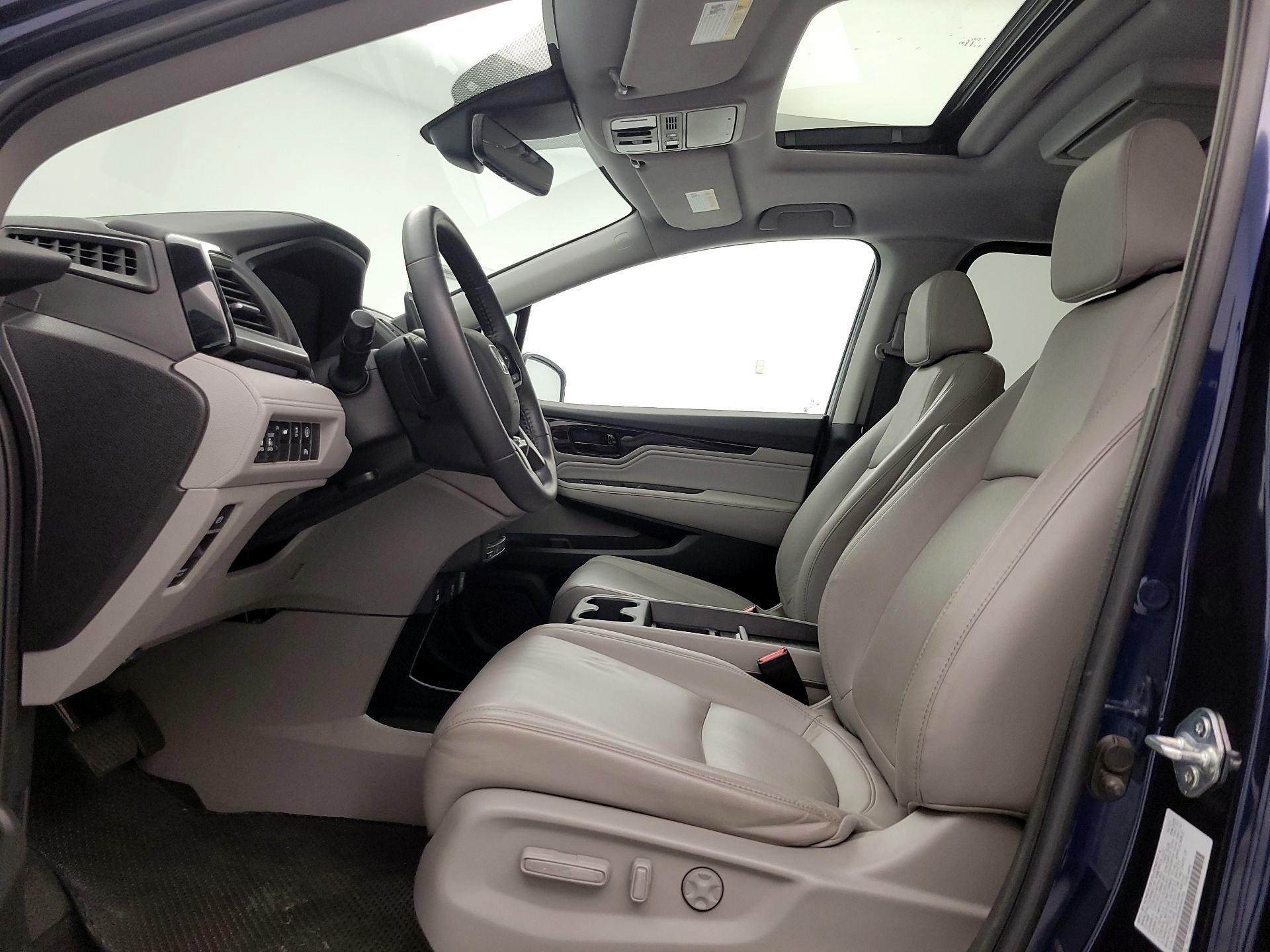 Thumbnail: 2022 Honda Odyssey - 11