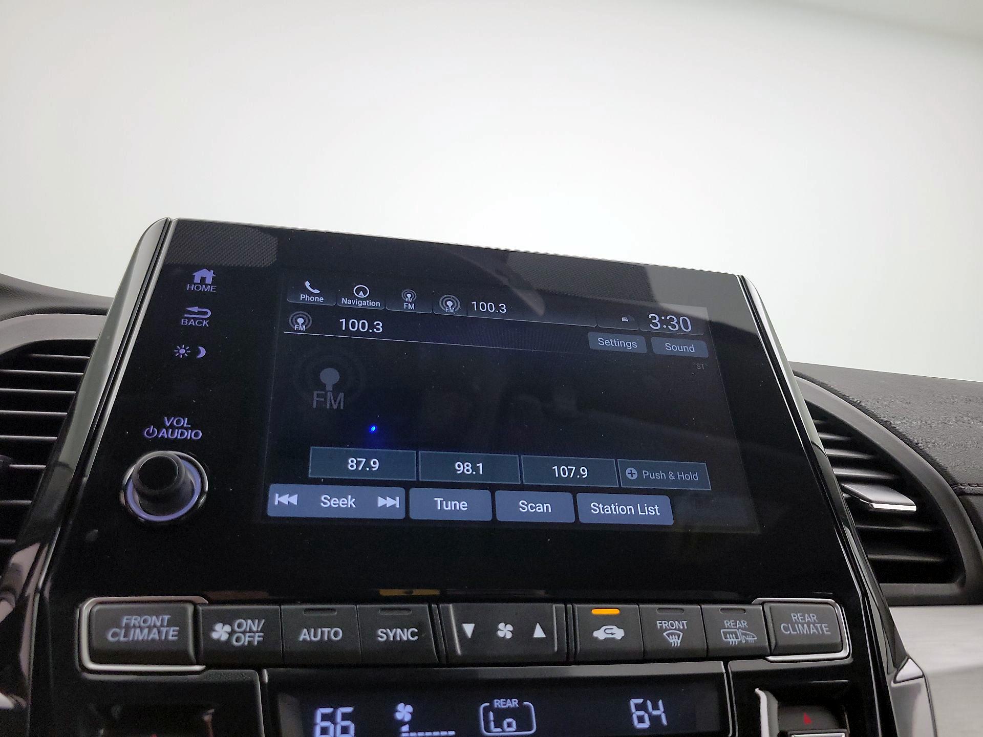 Thumbnail: 2022 Honda Odyssey - 16